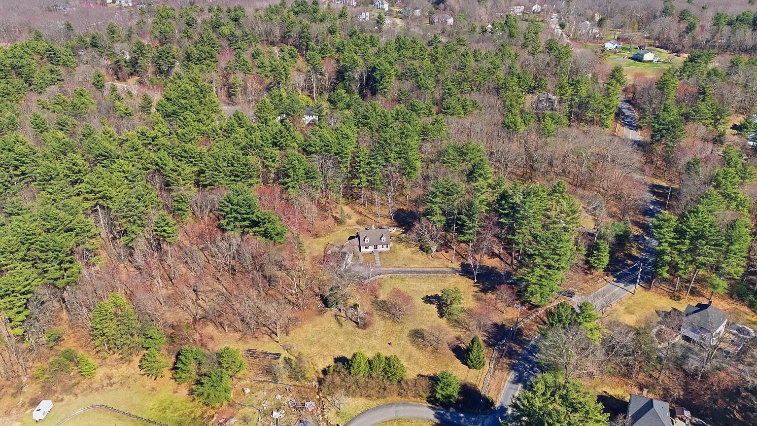 166 Londonderry Road