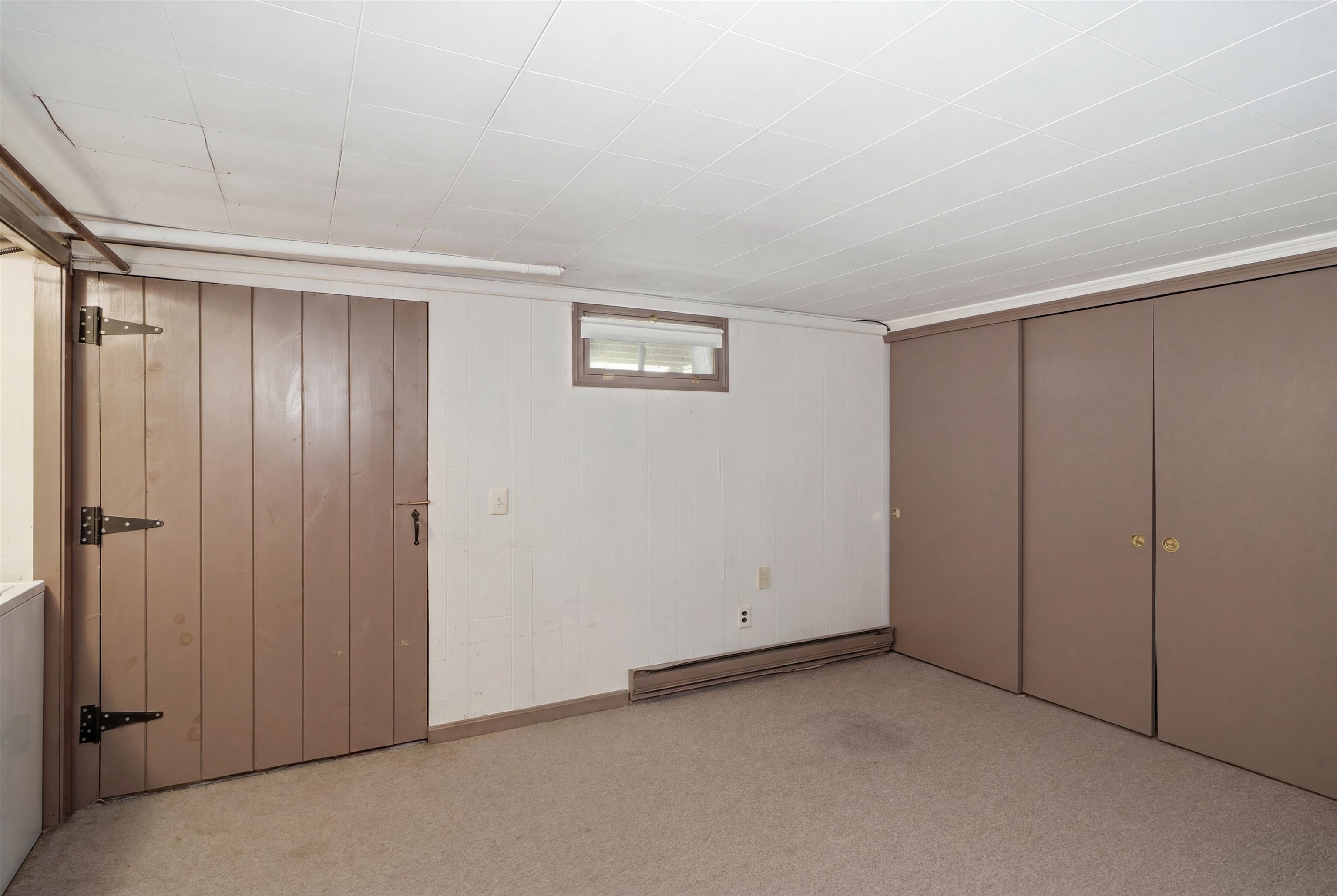 9 Midridge Circle