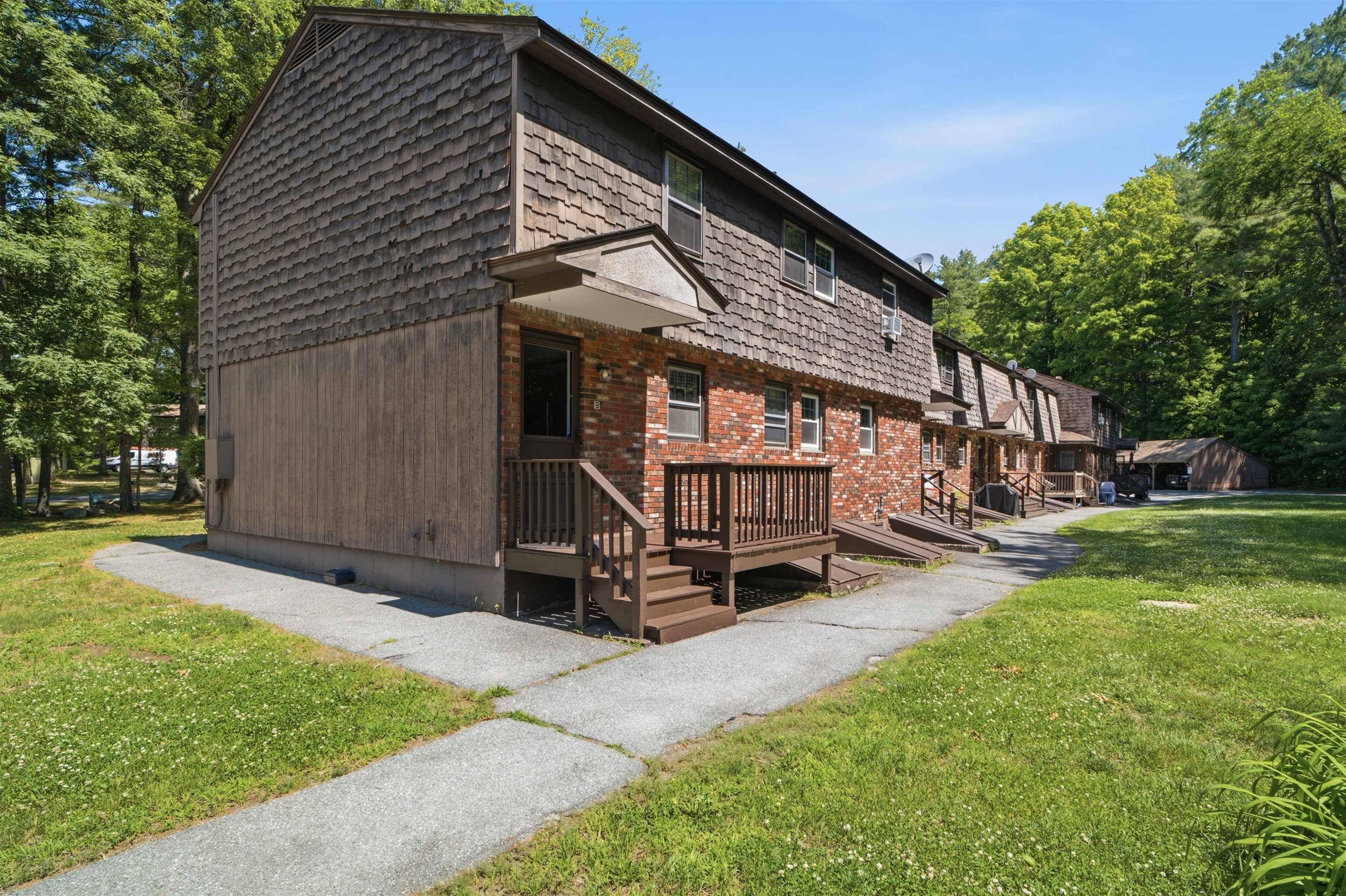 9 Midridge Circle