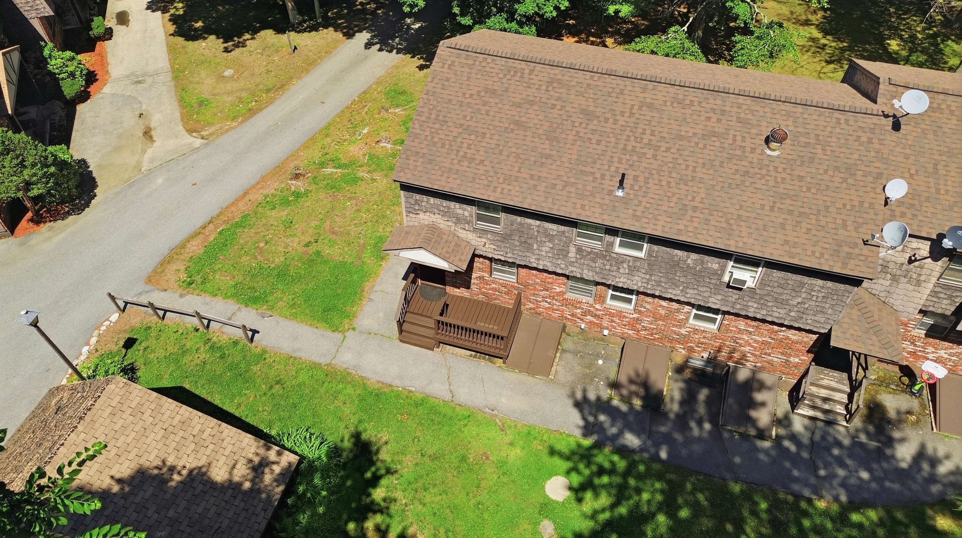 9 Midridge Circle