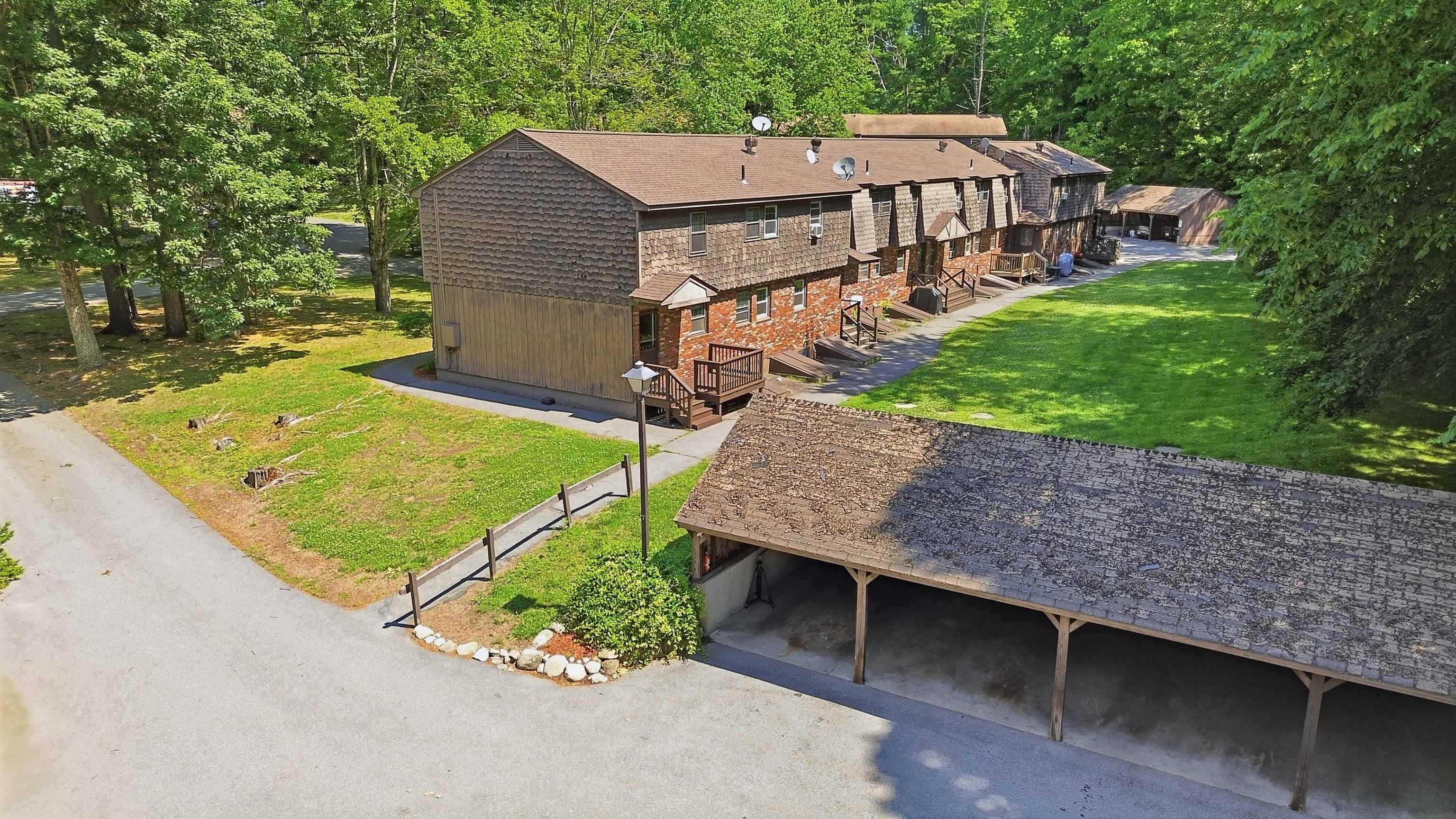 9 Midridge Circle