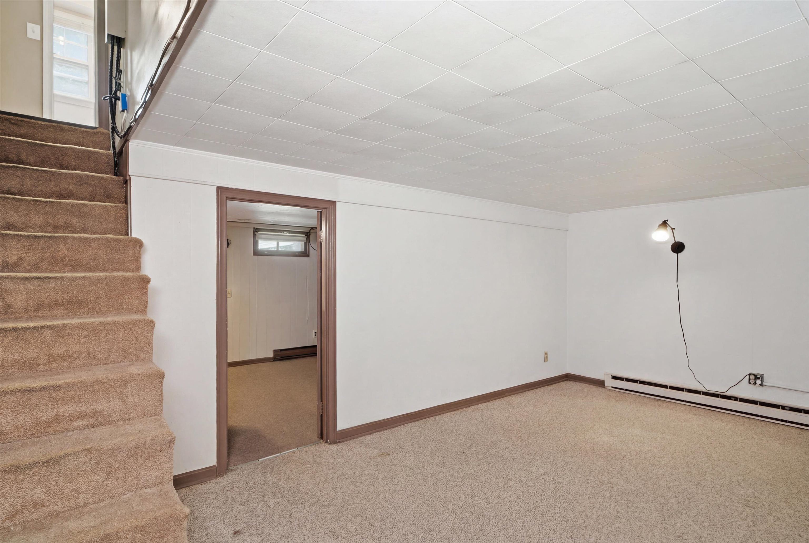 9 Midridge Circle