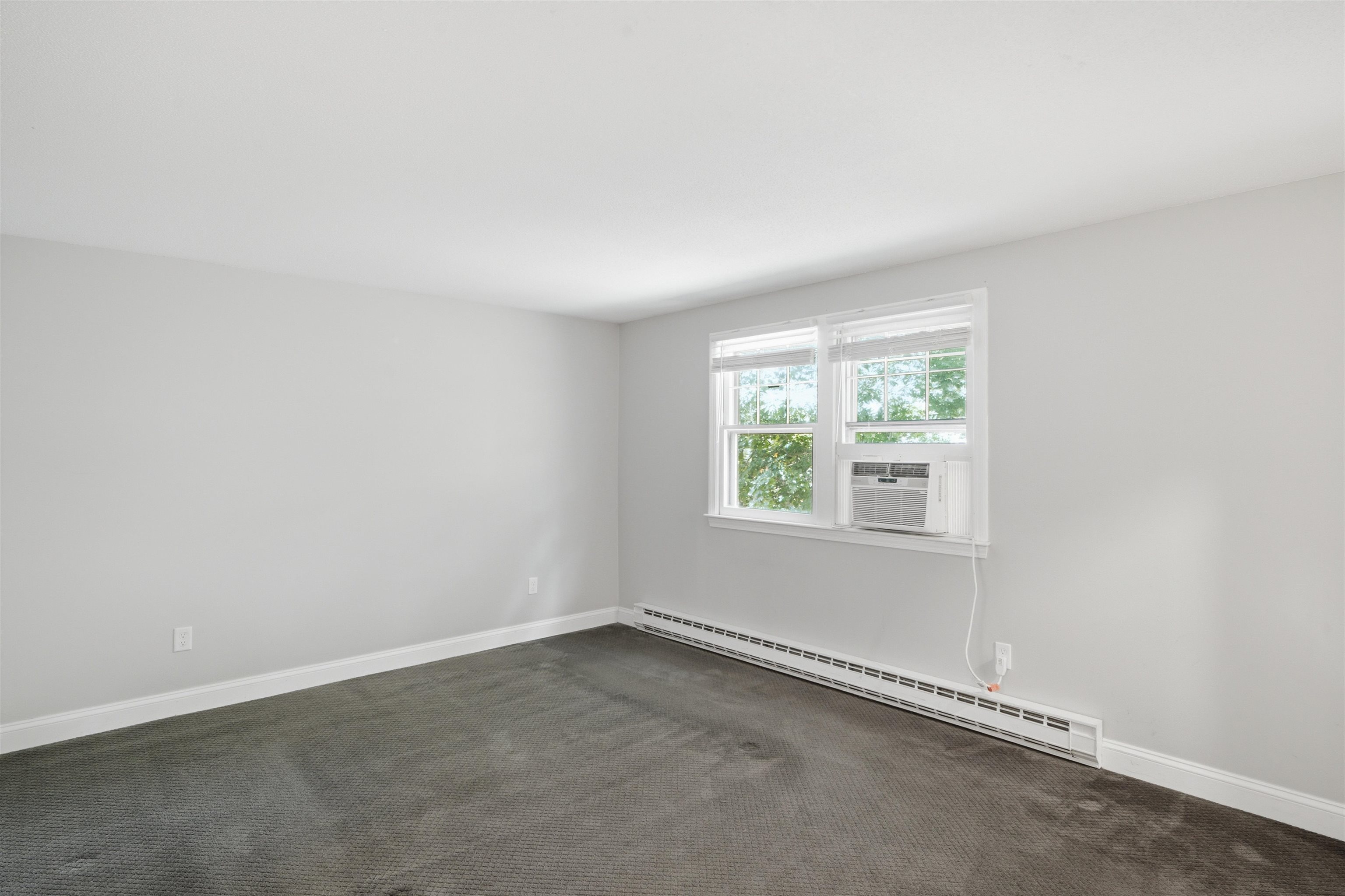 9 Midridge Circle
