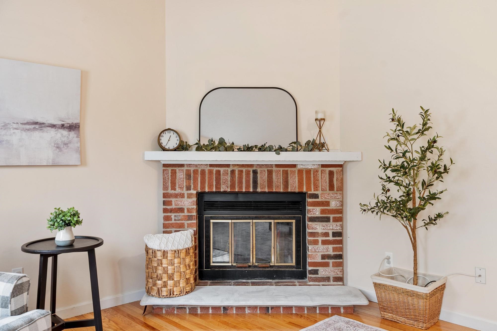 15 Culver Street Unit: 8