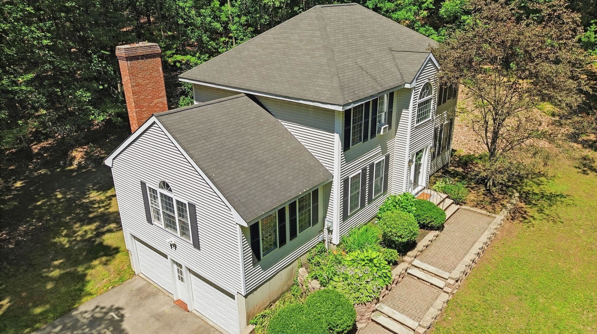 4 Longmeadow Road