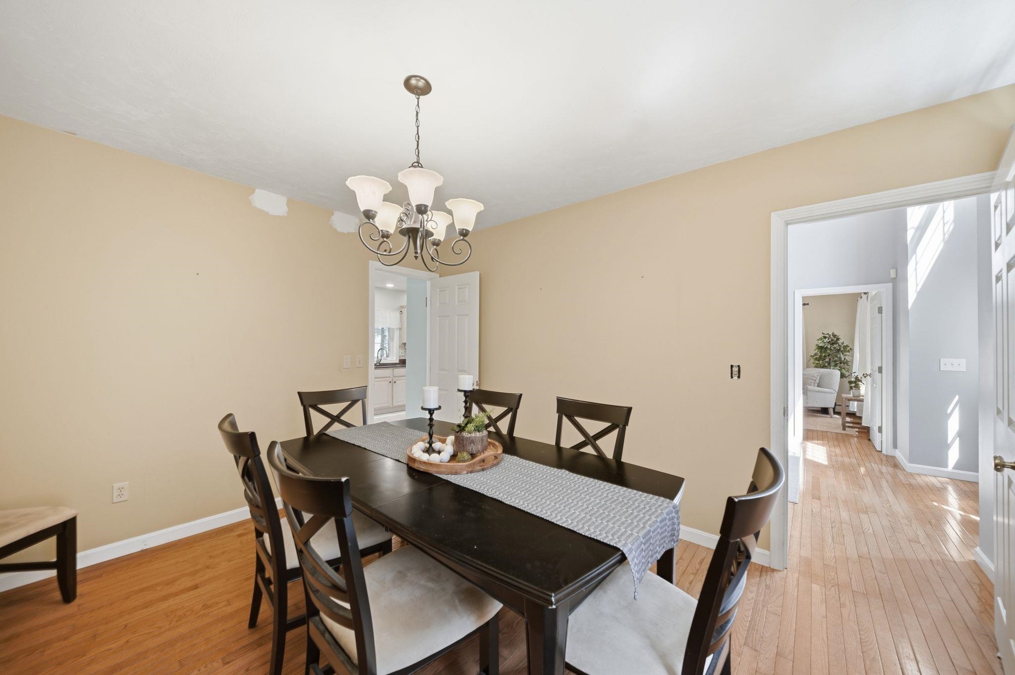 4 Longmeadow Road
