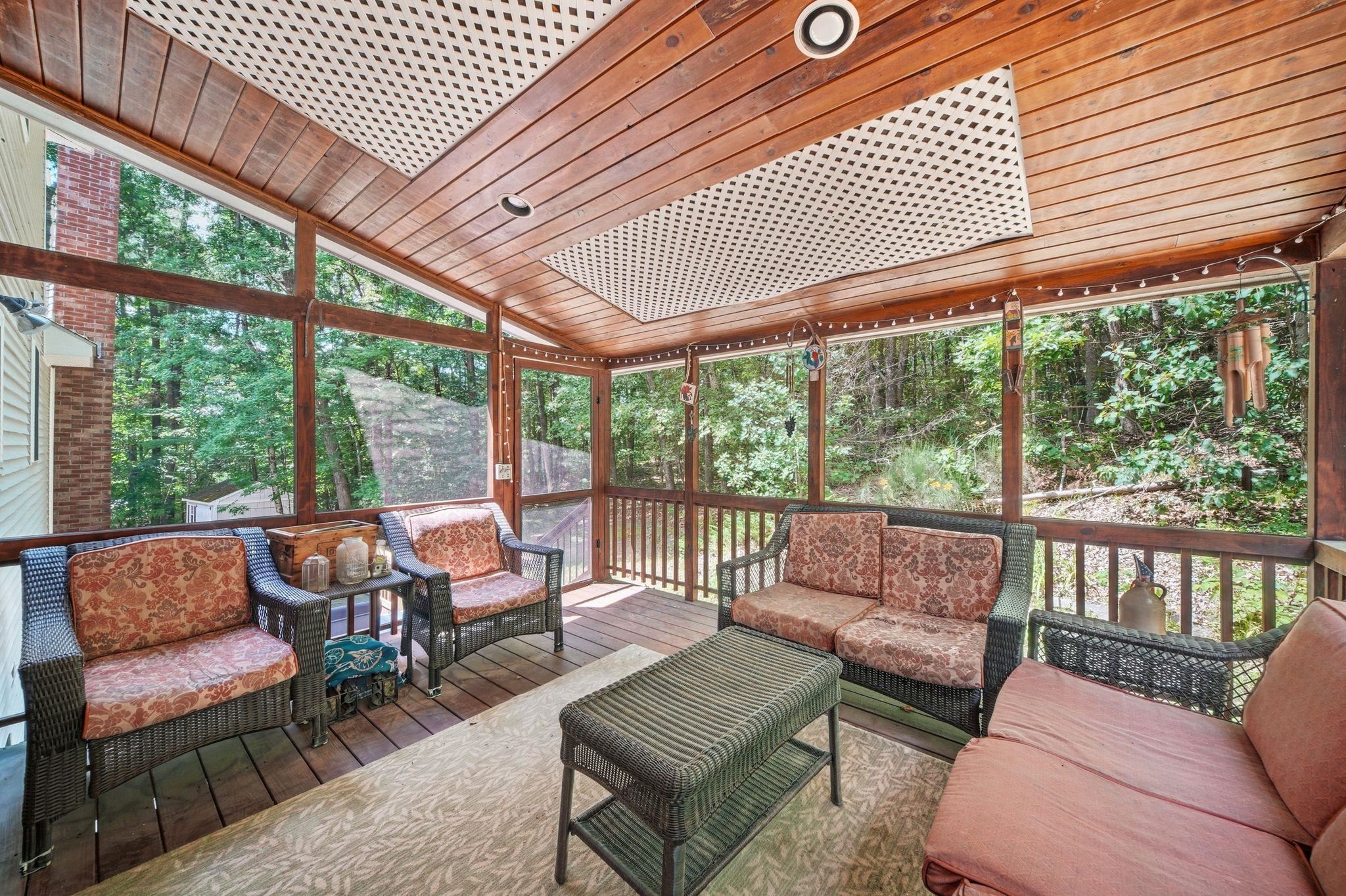 4 Longmeadow Road
