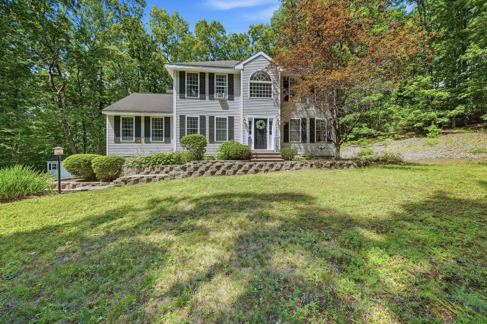 4 Longmeadow Road