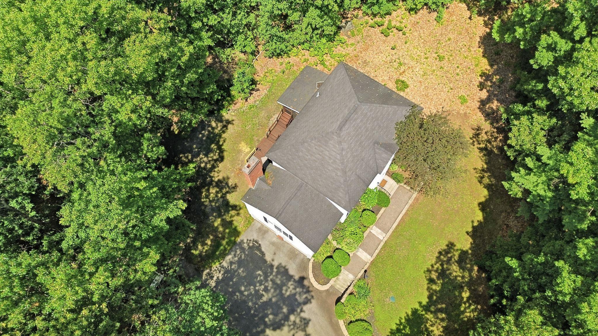 4 Longmeadow Road