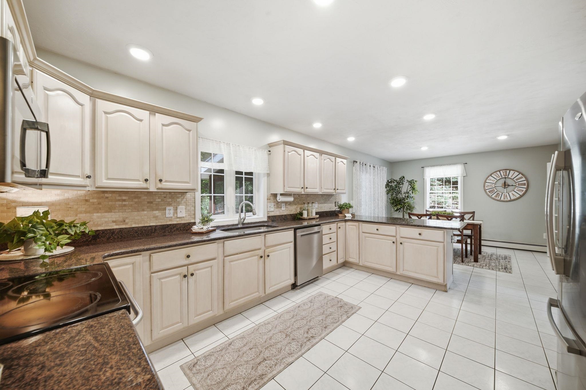 4 Longmeadow Road