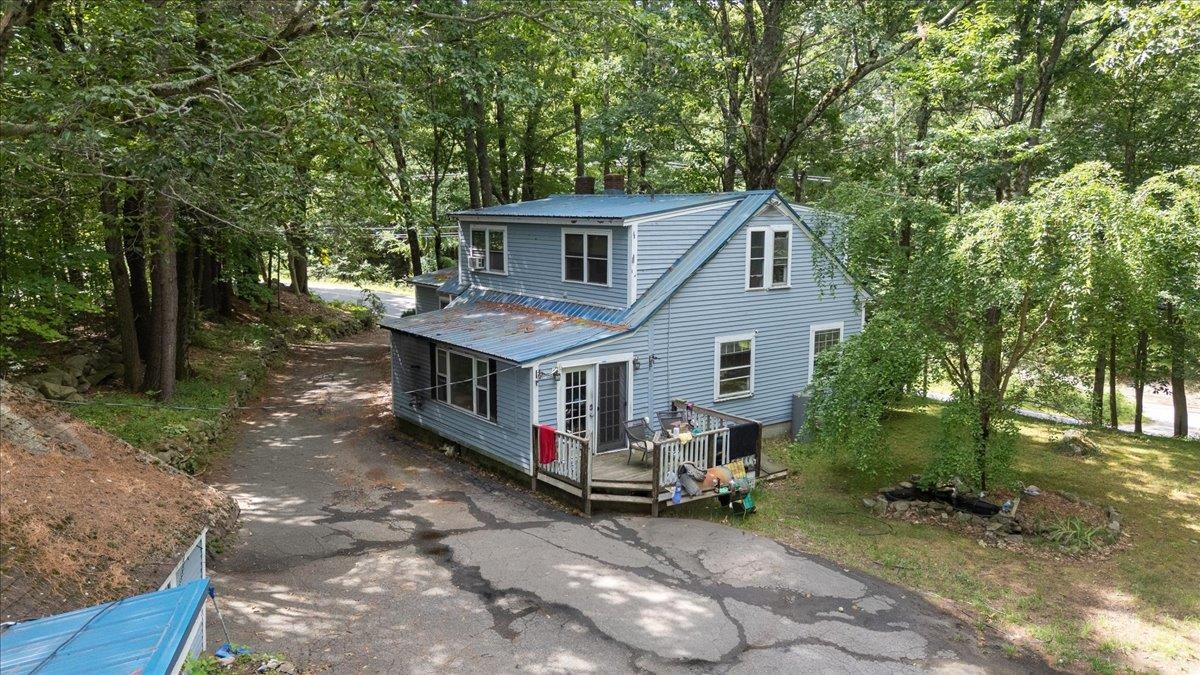 202 Forest Road