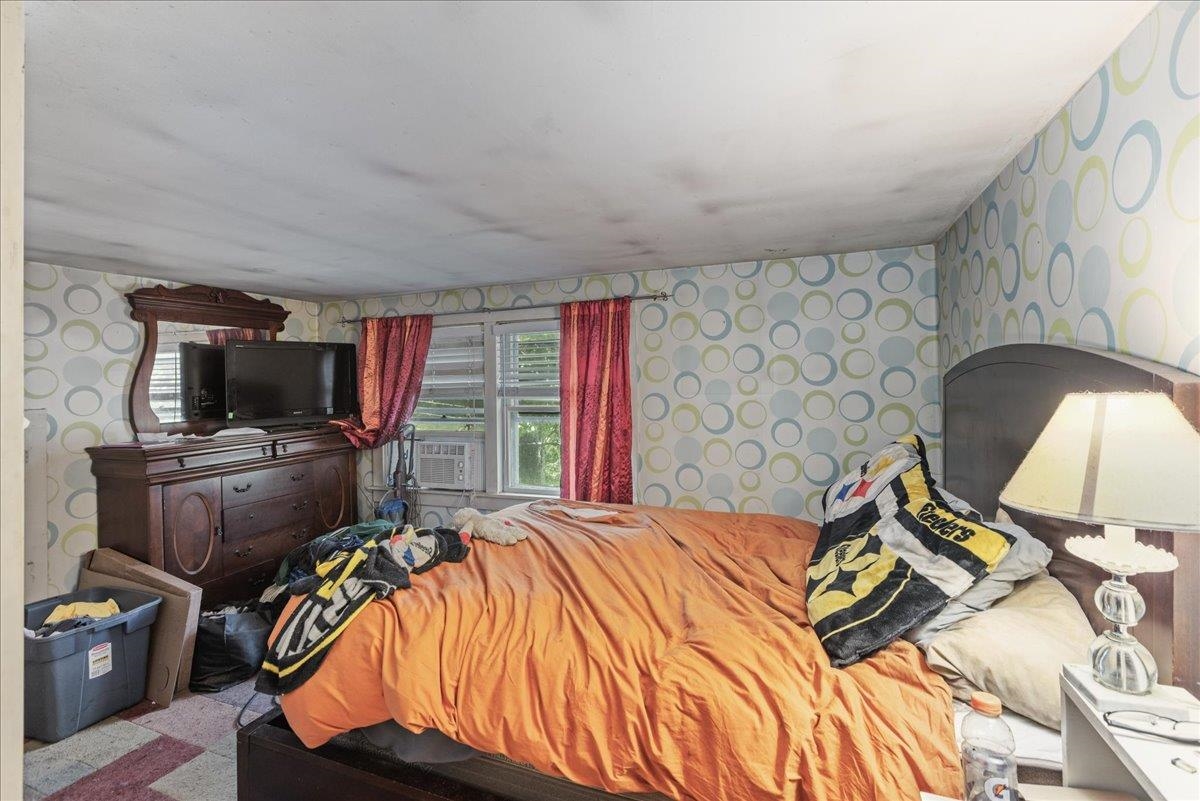 202 Forest Road