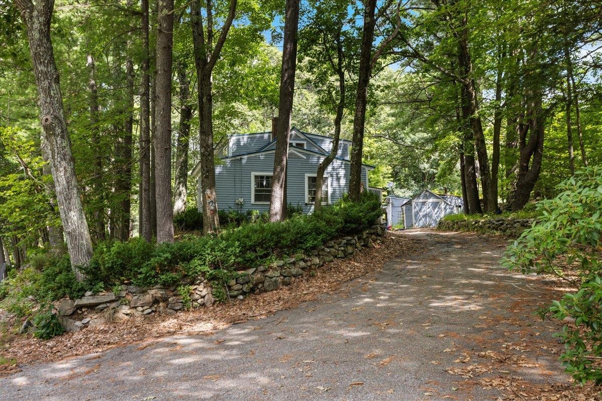 202 Forest Road