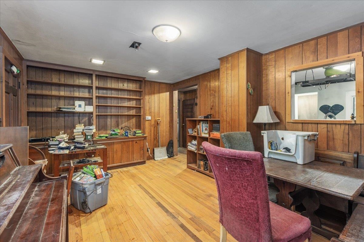 202 Forest Road