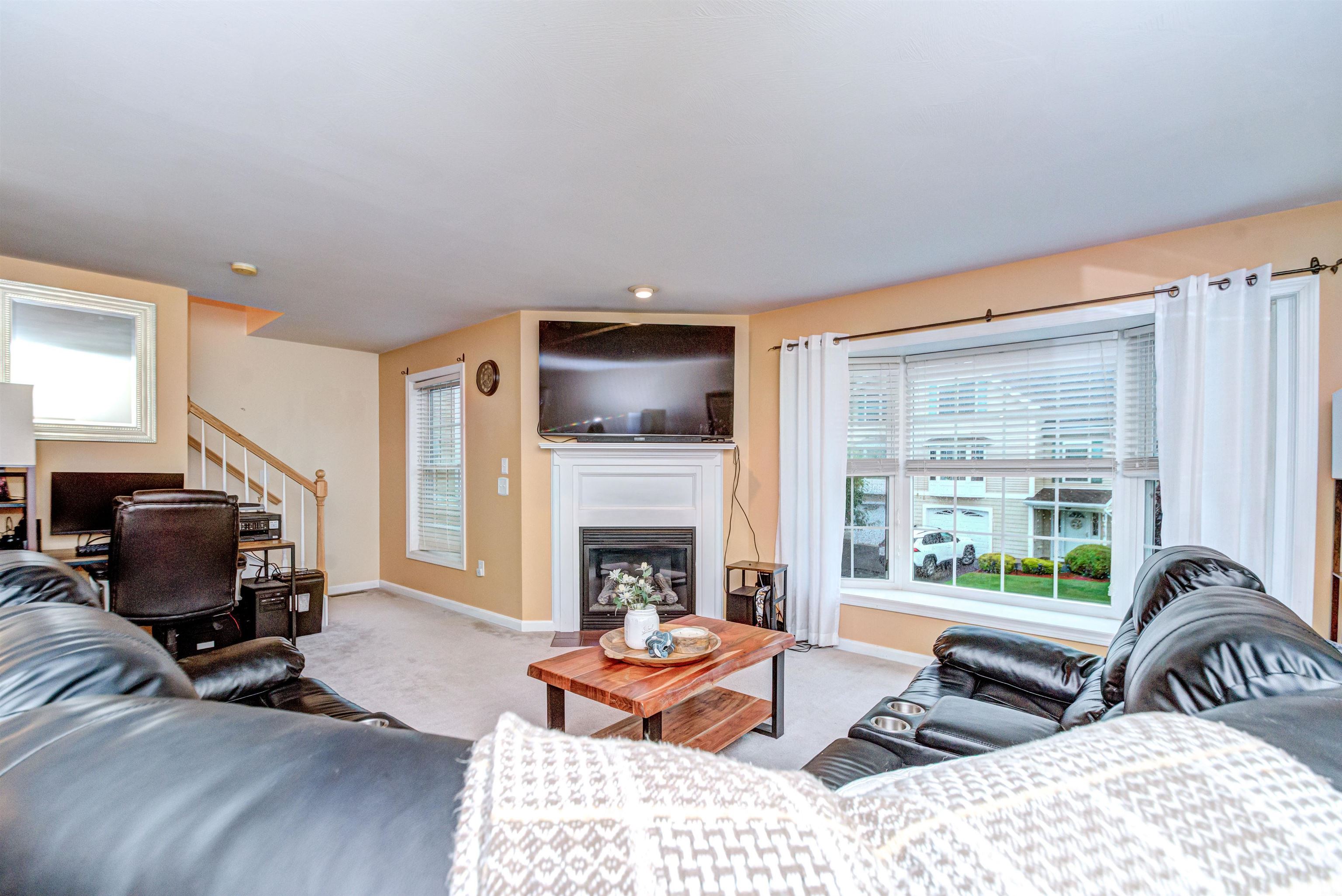 10 Canterberry Court Unit: B