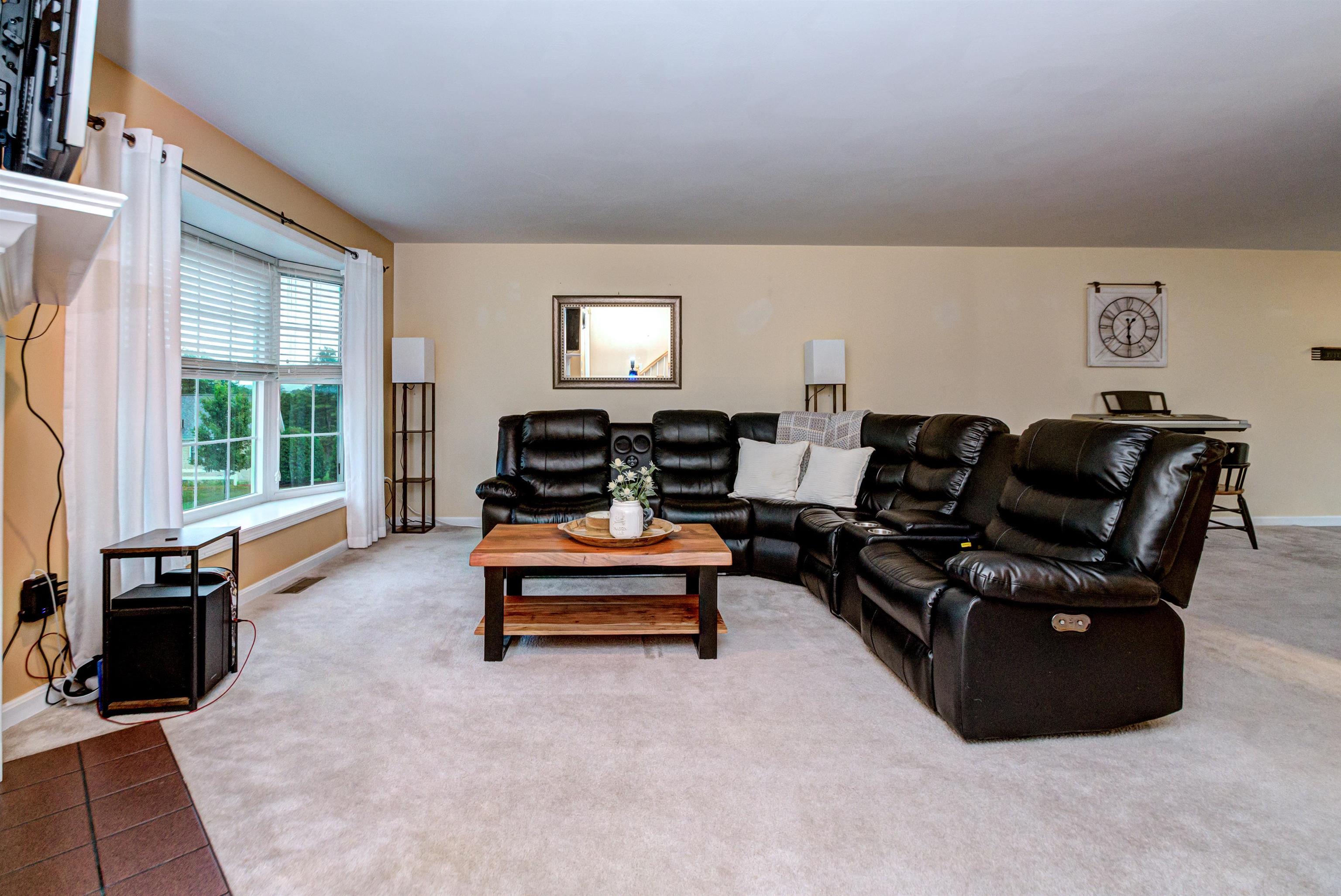 10 Canterberry Court Unit: B