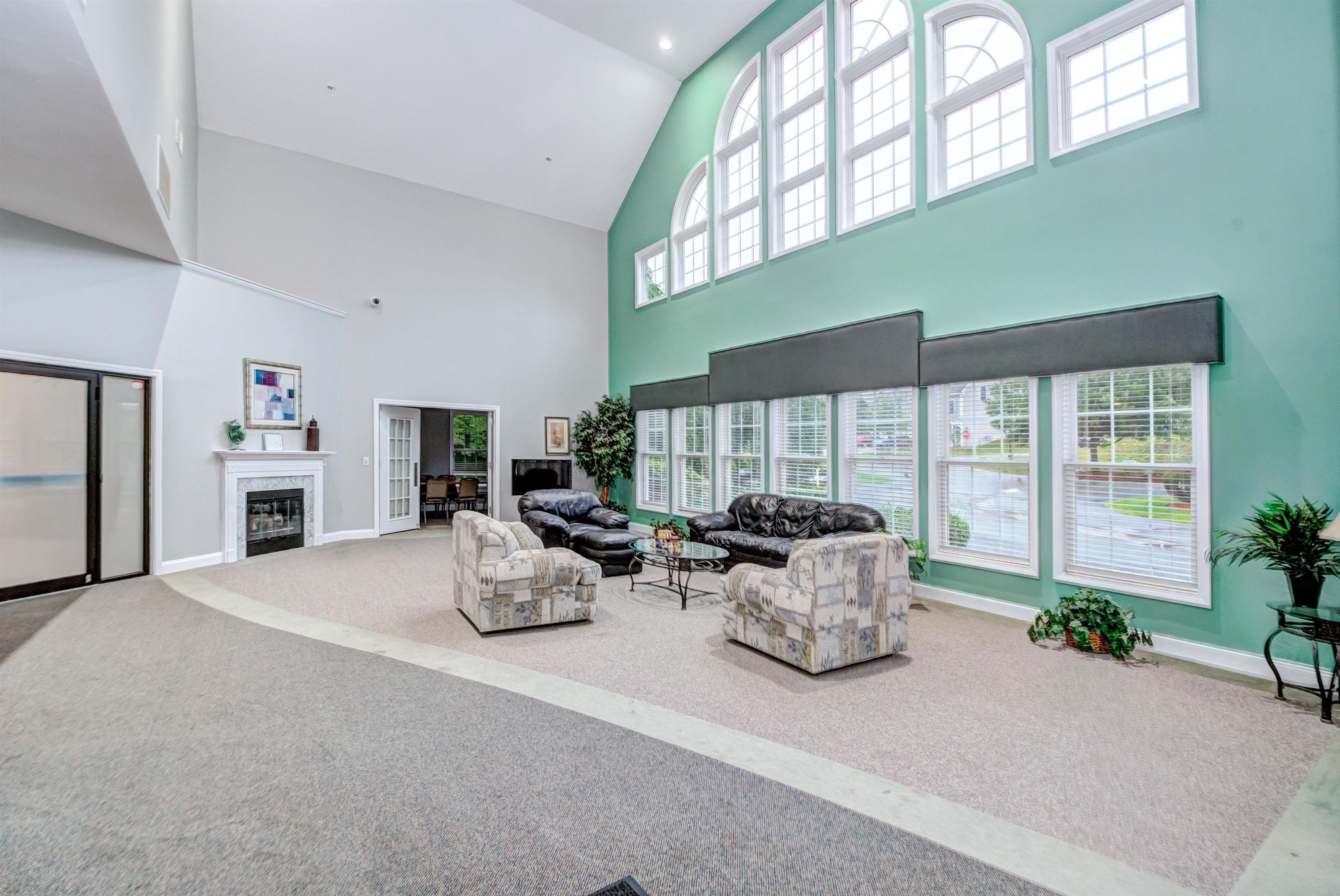 10 Canterberry Court Unit: B