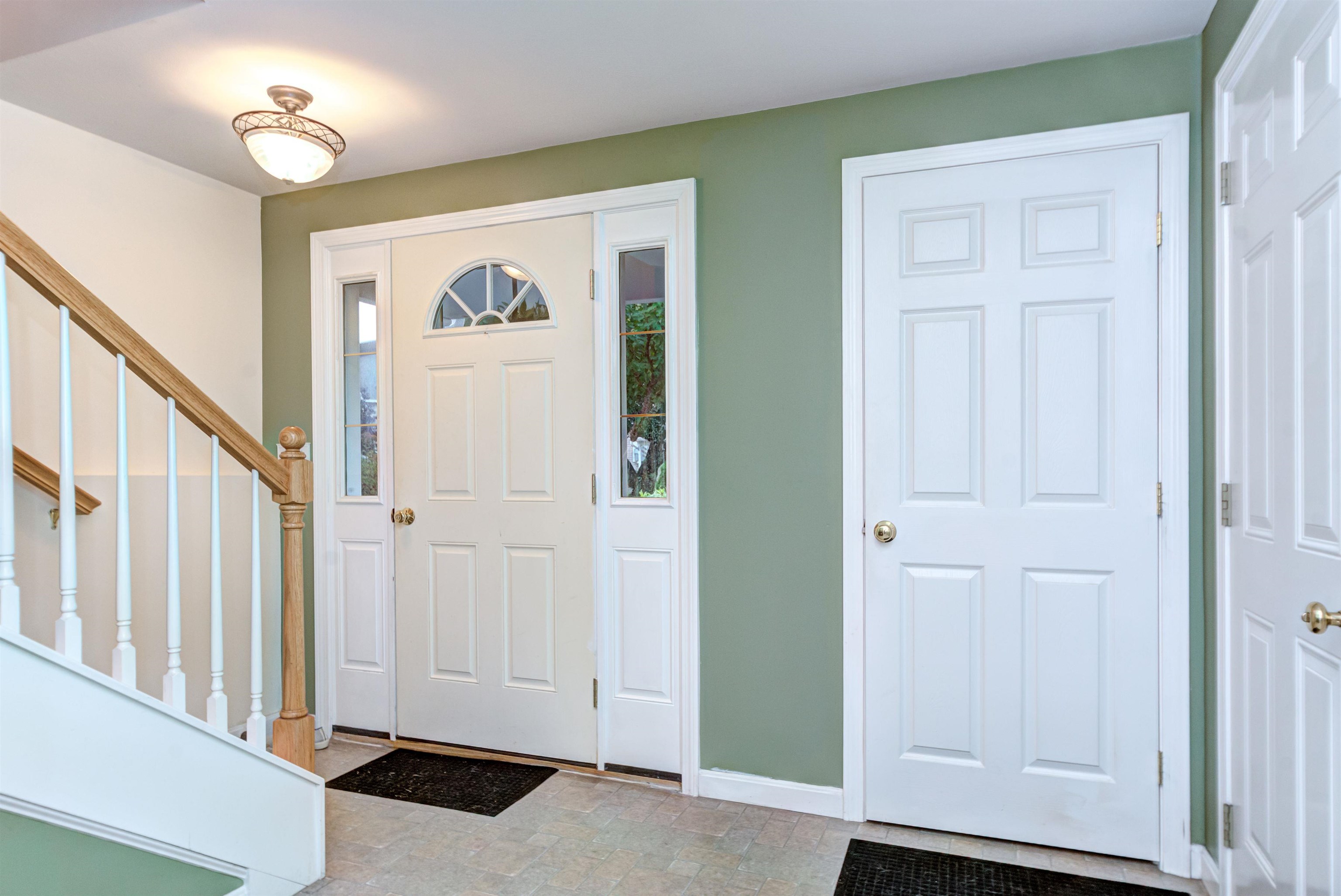 10 Canterberry Court Unit: B