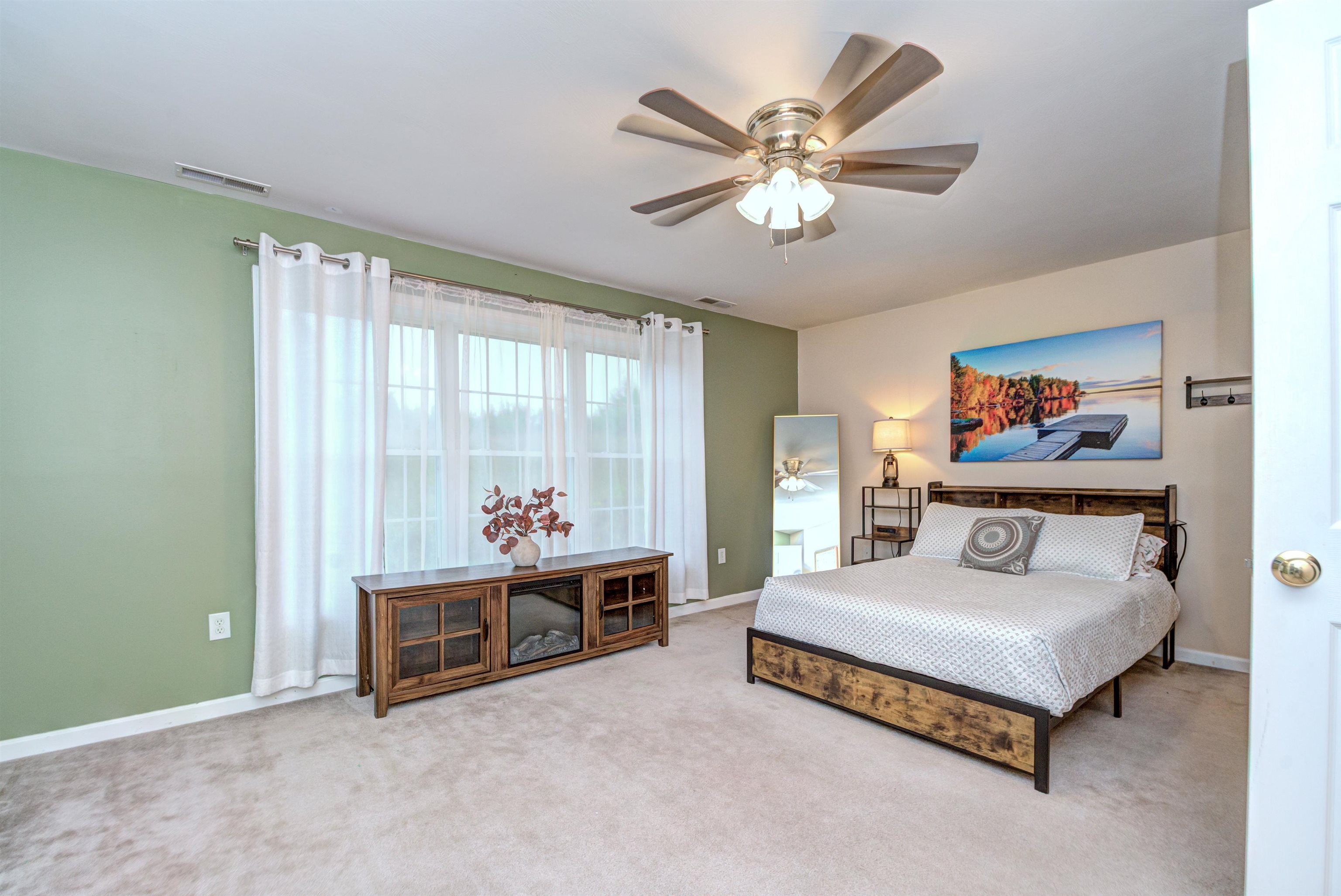 10 Canterberry Court Unit: B