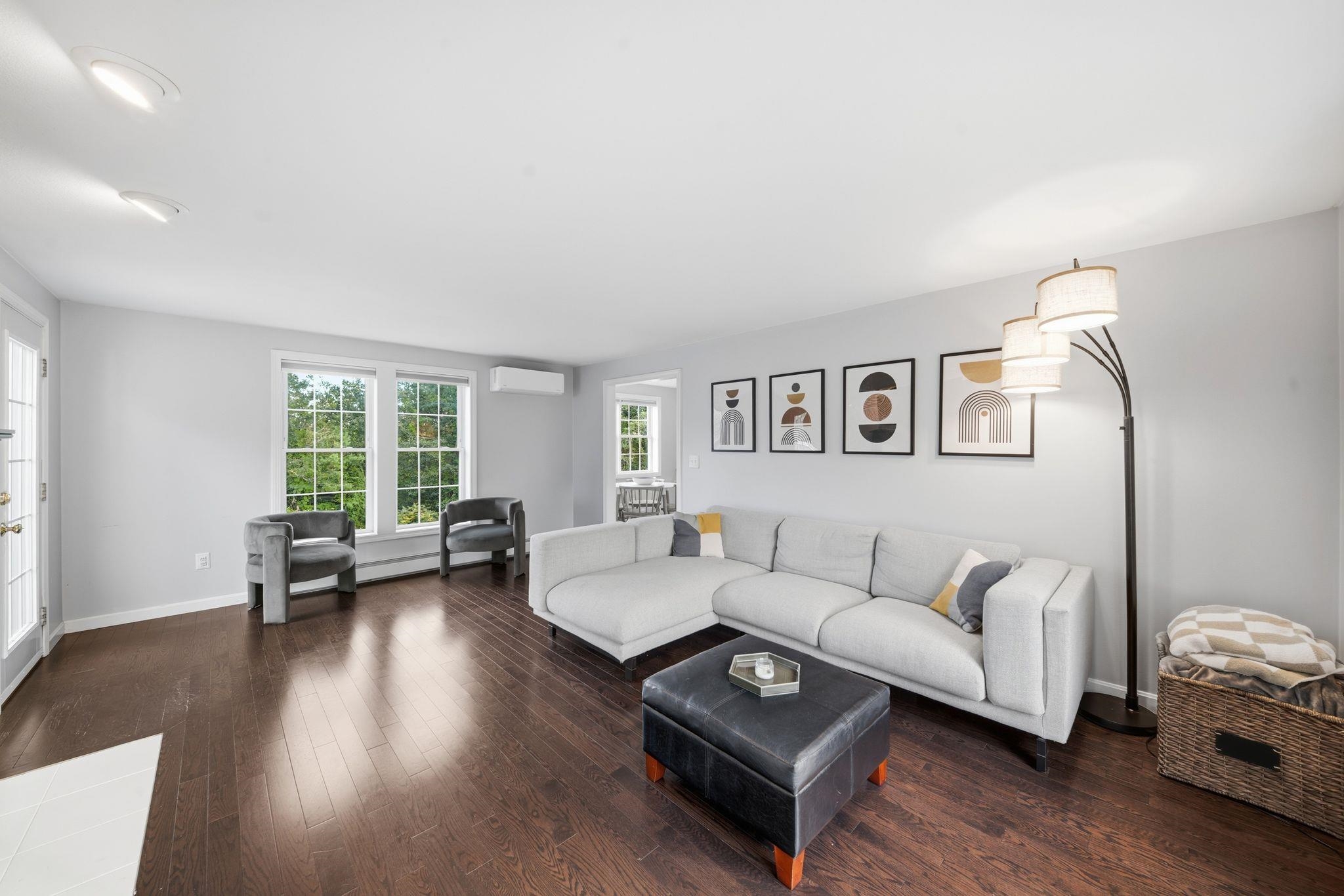 13 Hanover Lane