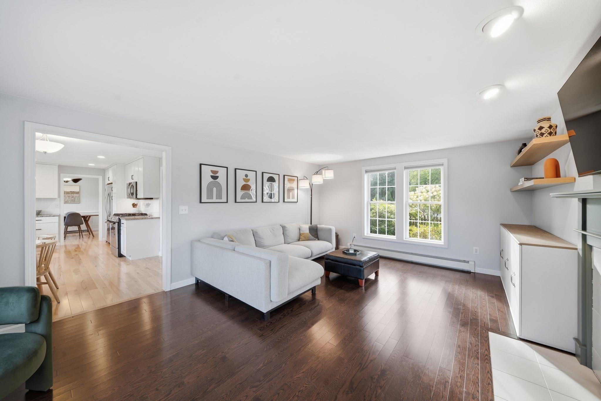 13 Hanover Lane