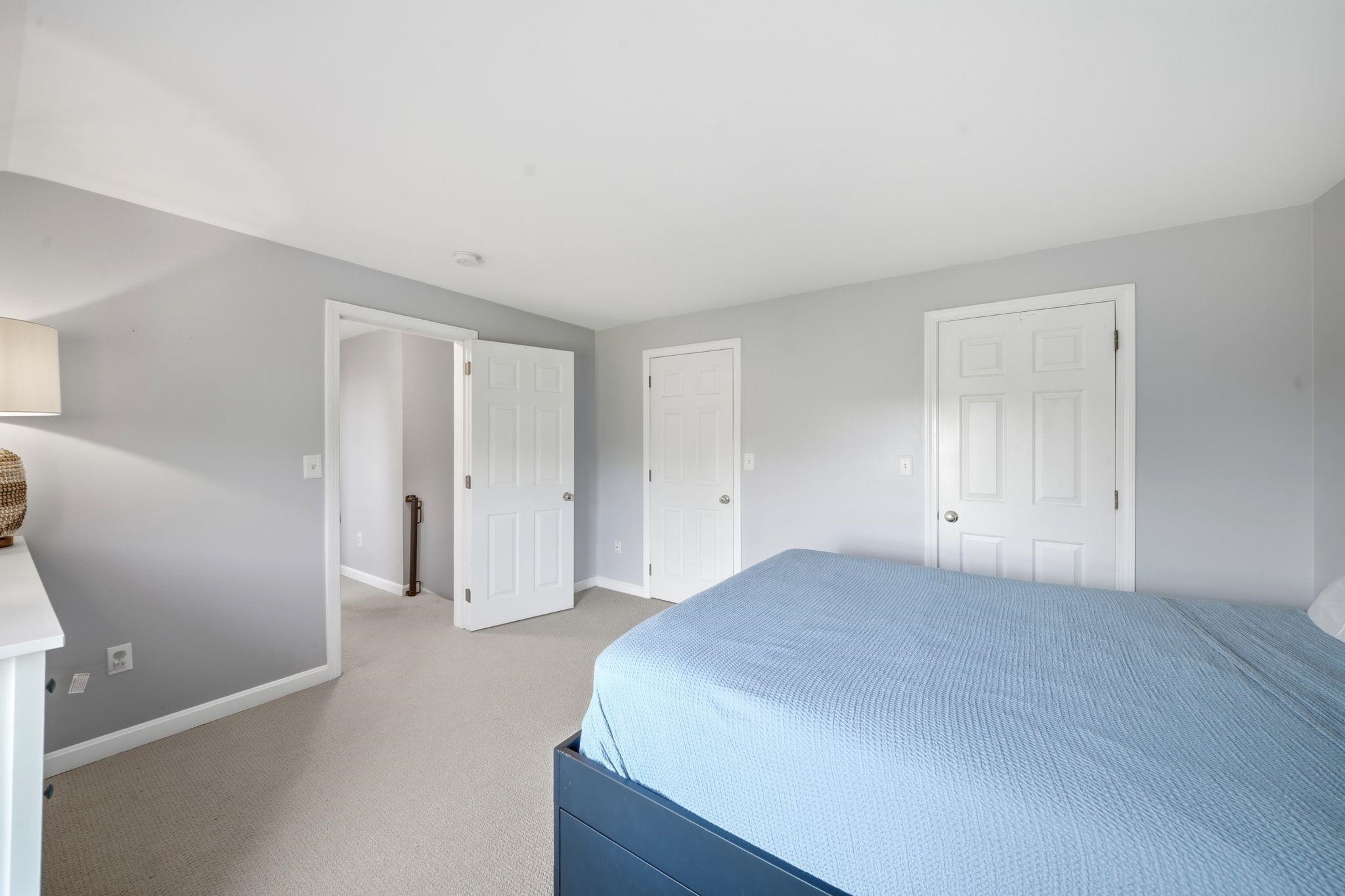 13 Hanover Lane
