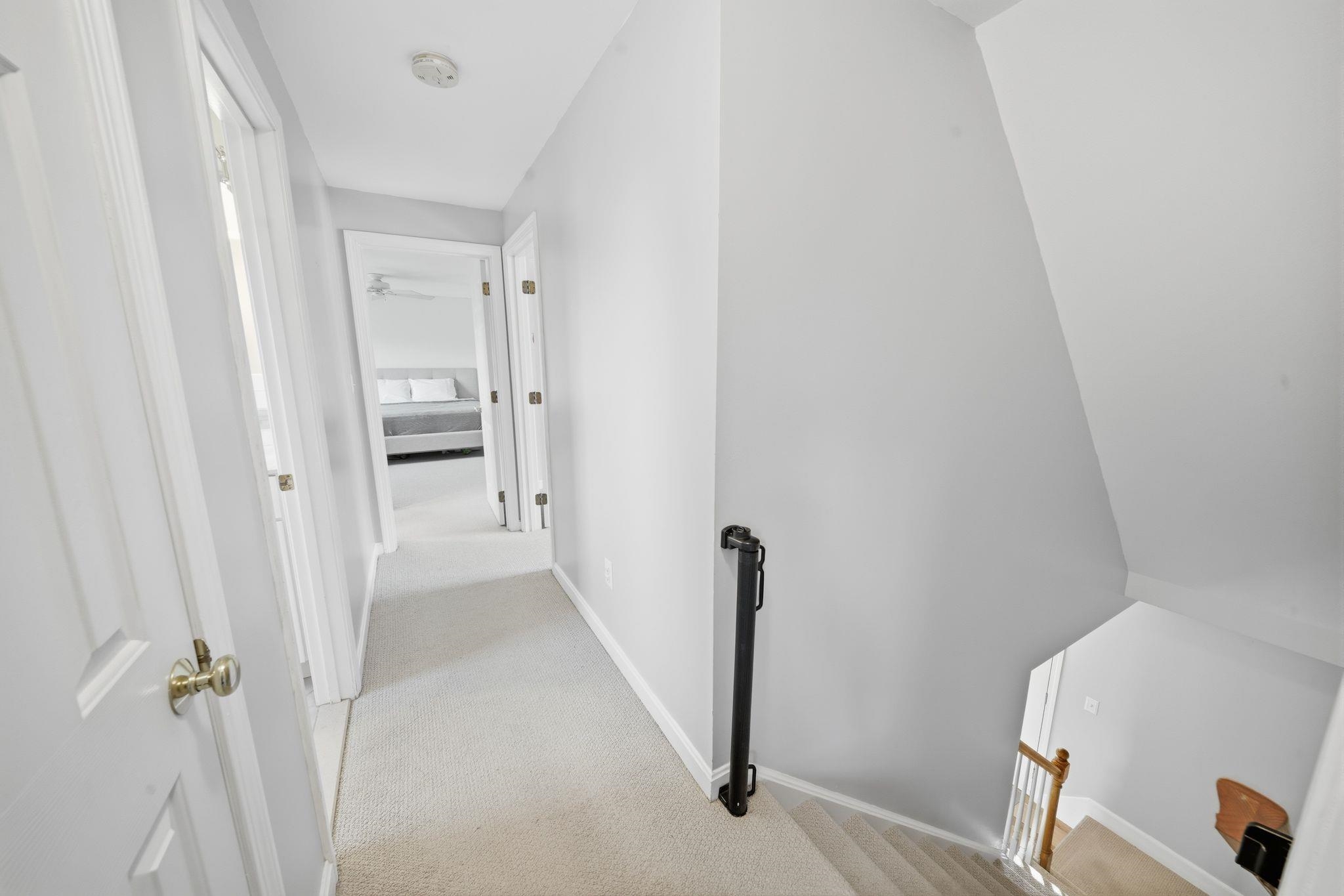 13 Hanover Lane
