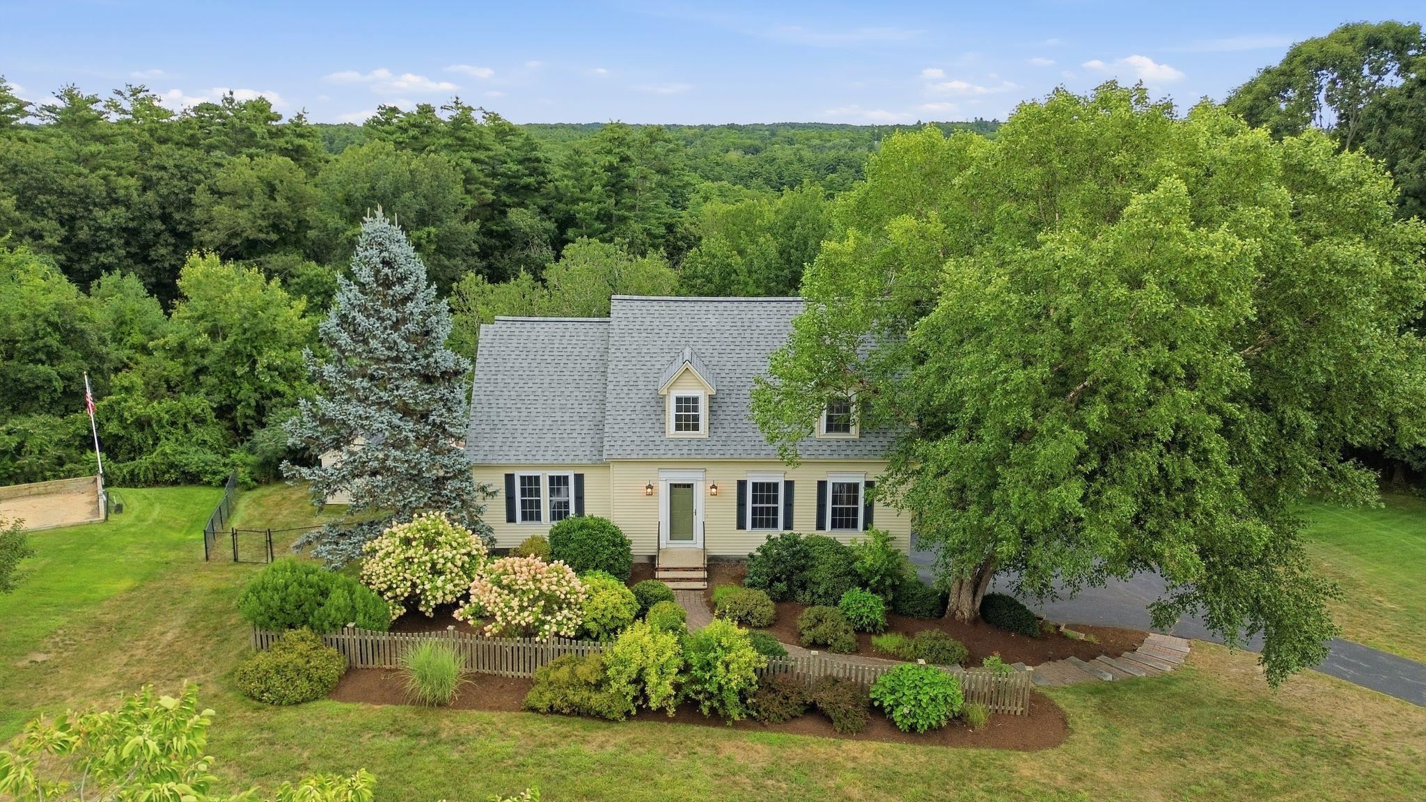 13 Hanover Lane