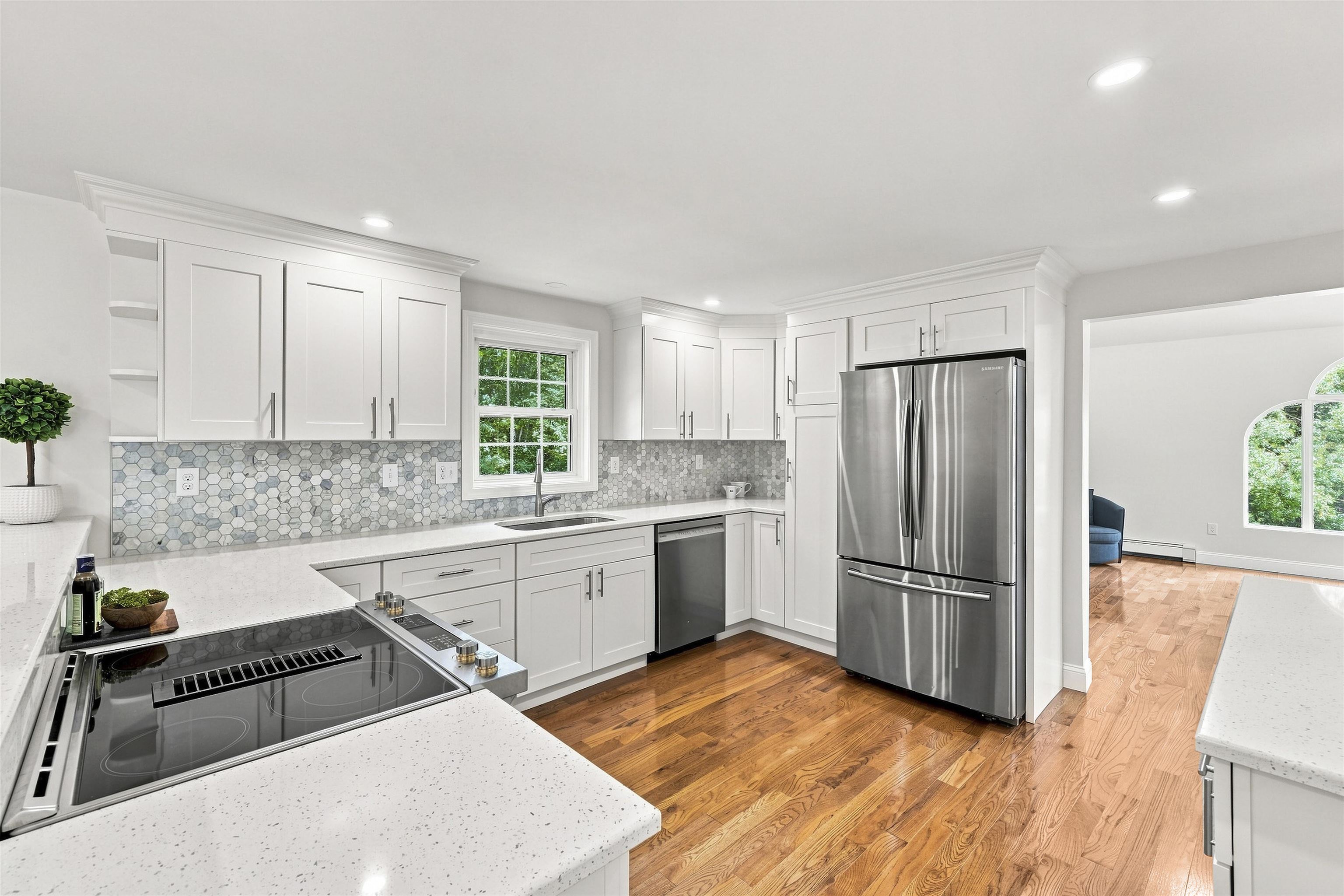 9 Alexandra Drive
