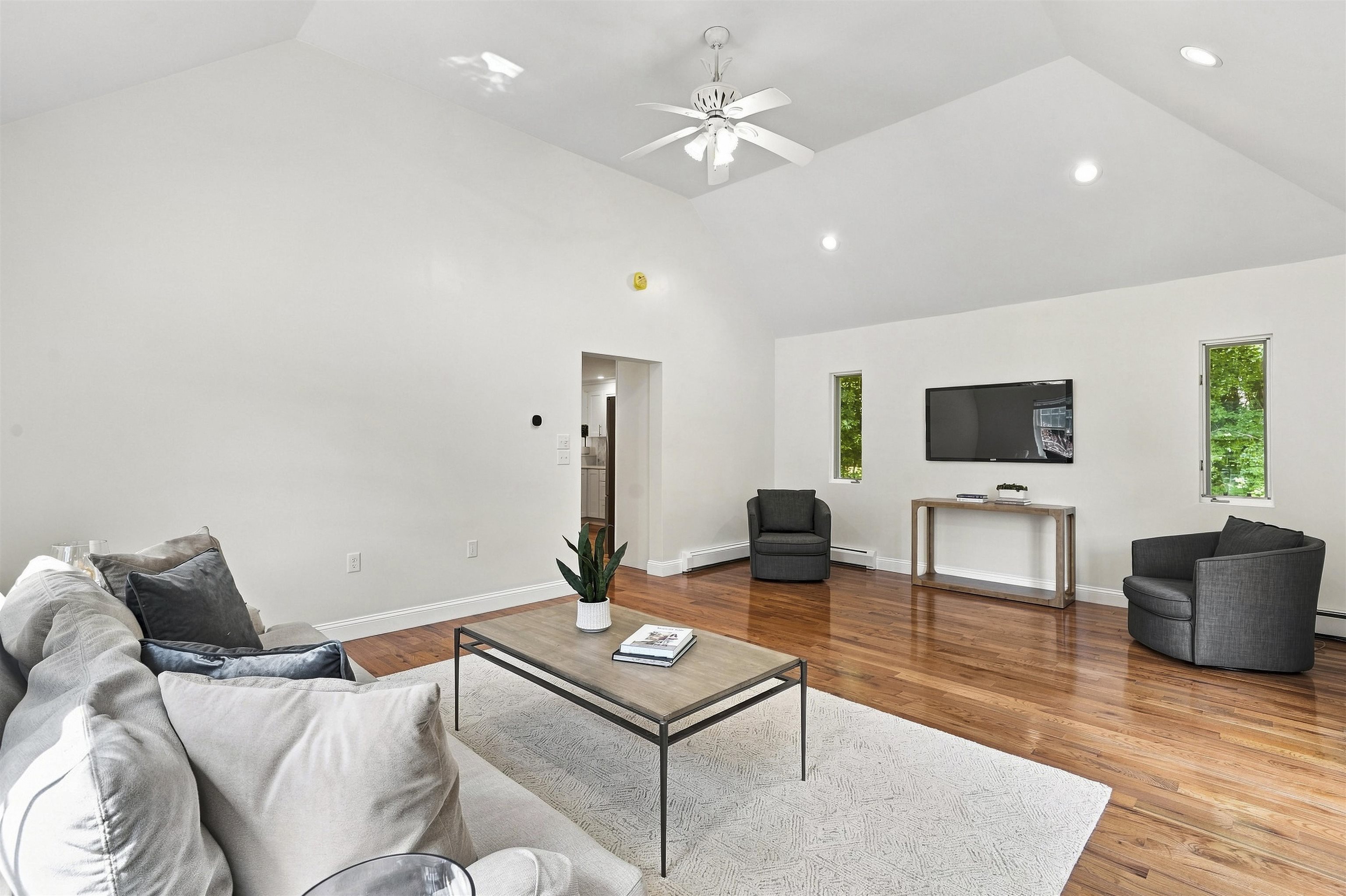9 Alexandra Drive