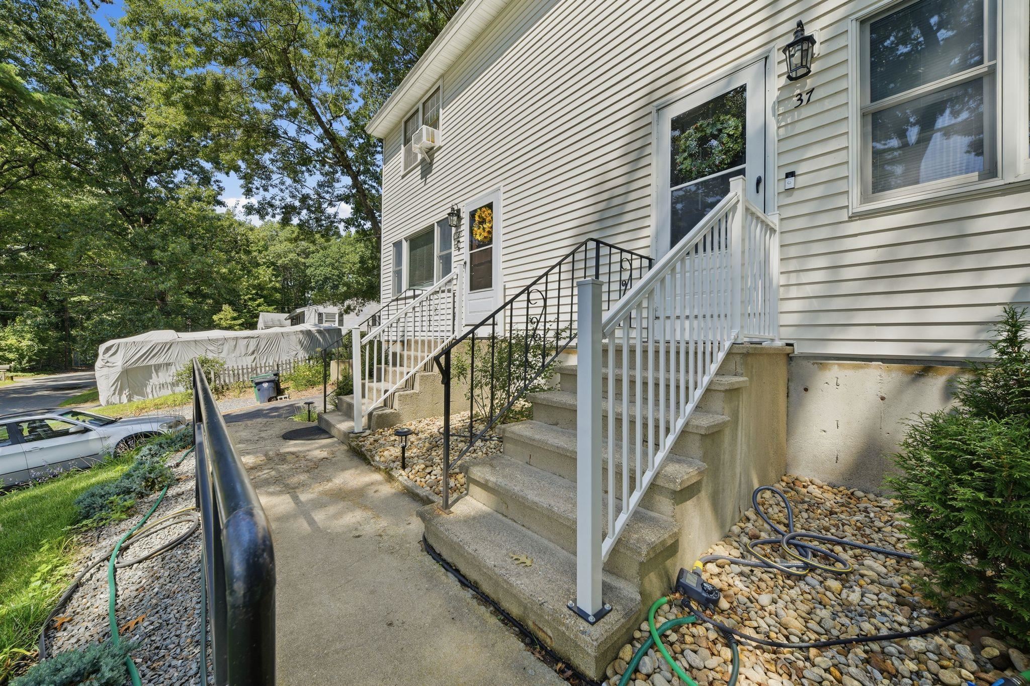37-39 Intervale Street