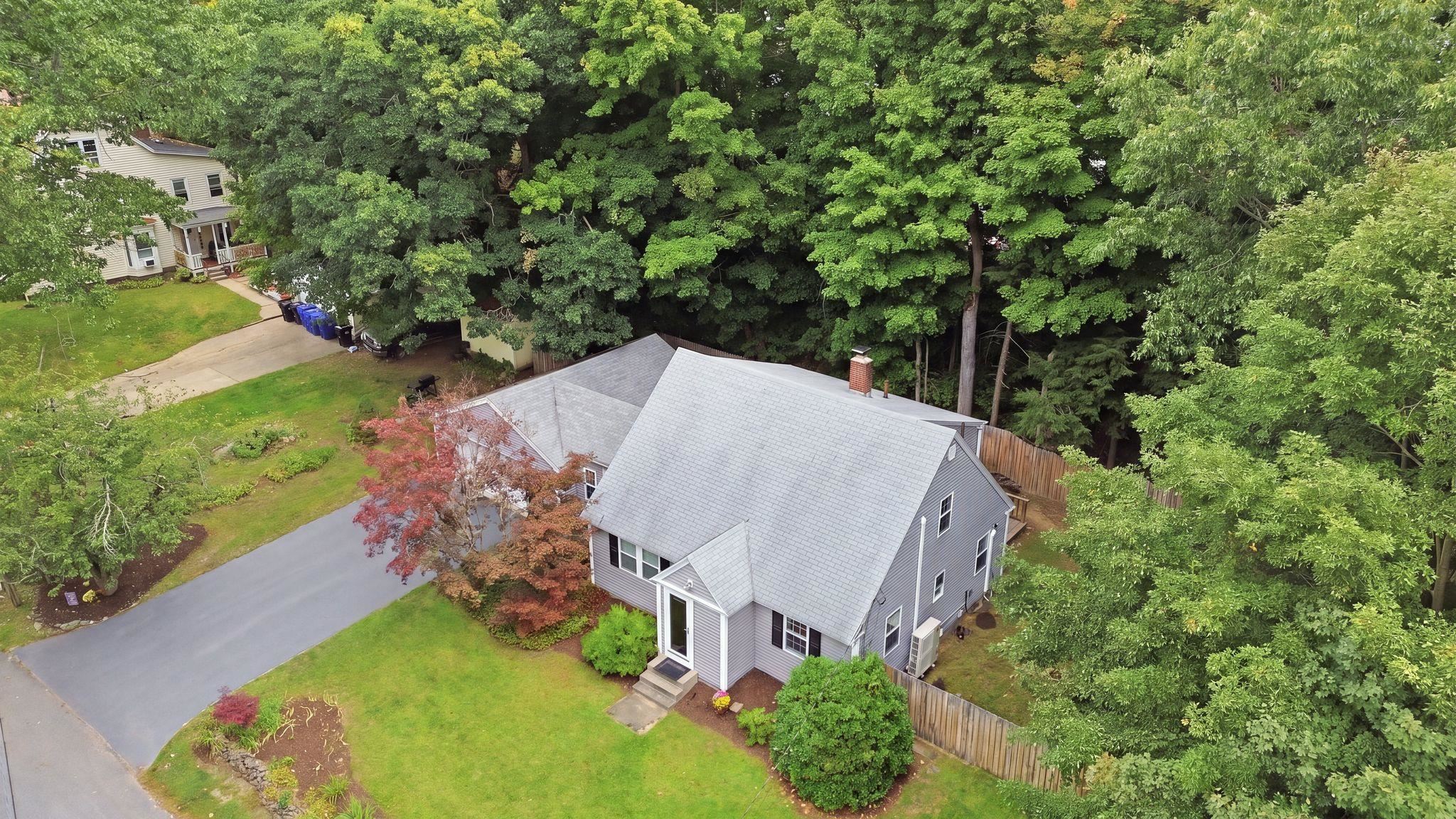 18 Maple Avenue