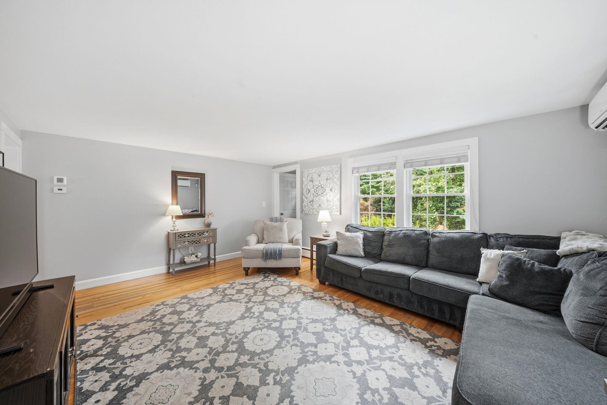 18 Maple Avenue