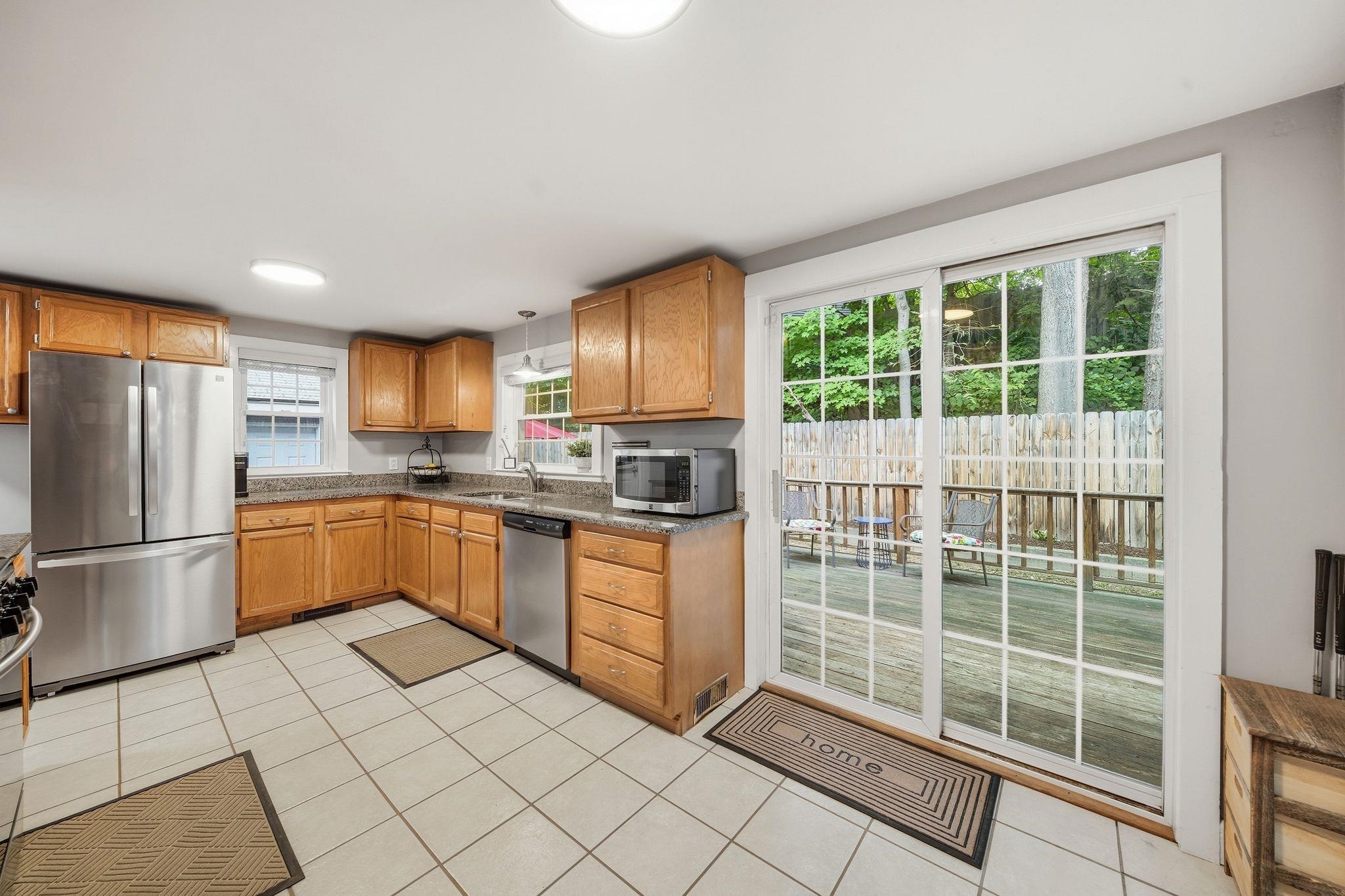 18 Maple Avenue