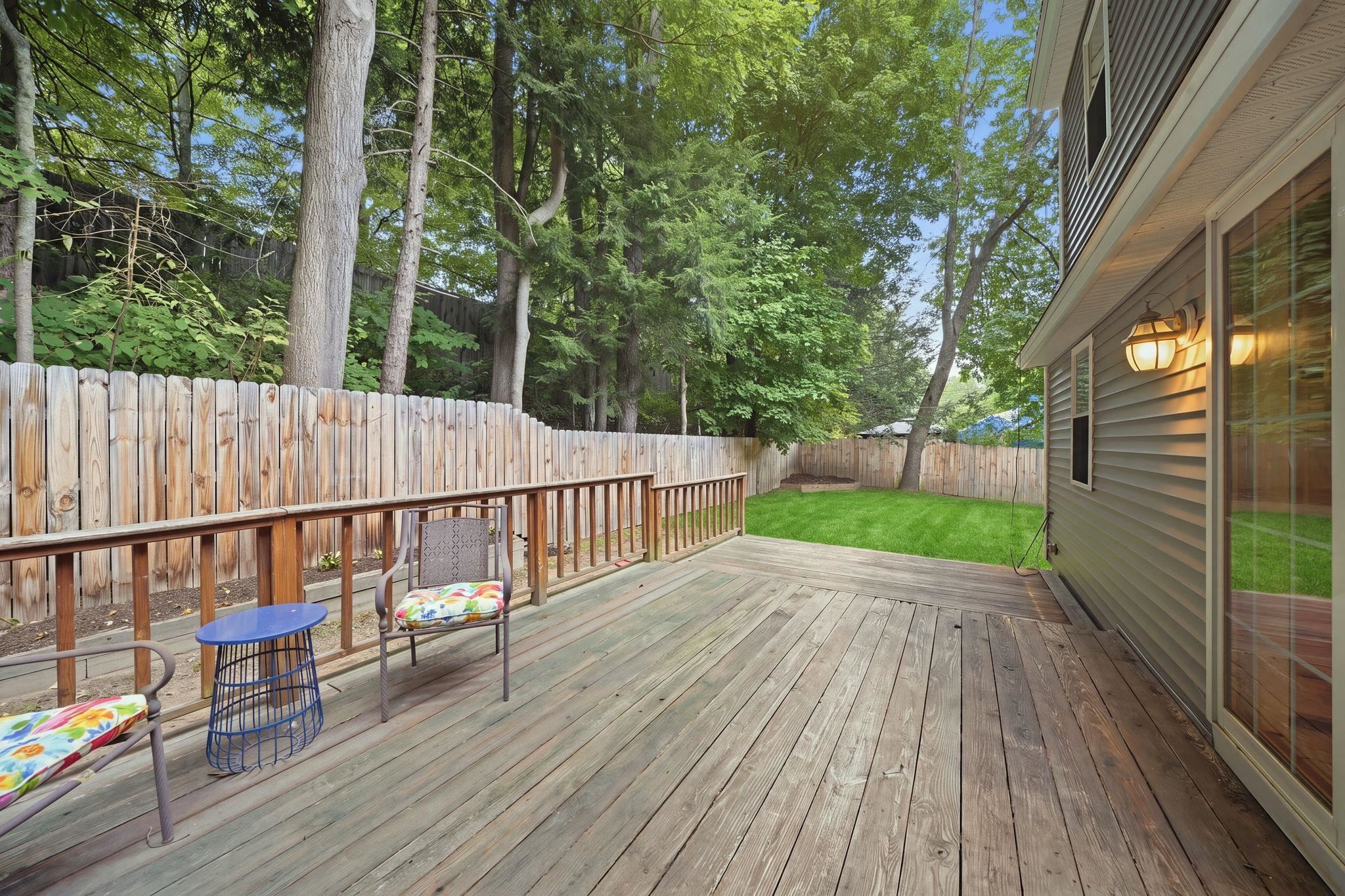 18 Maple Avenue