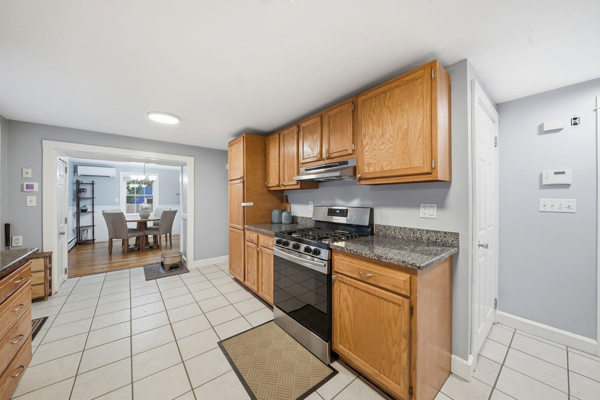 18 Maple Avenue