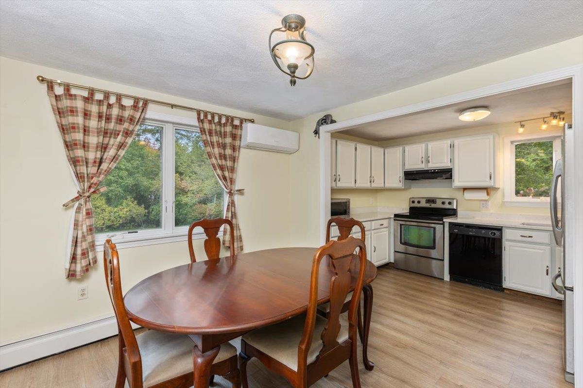 8 Homestead Drive