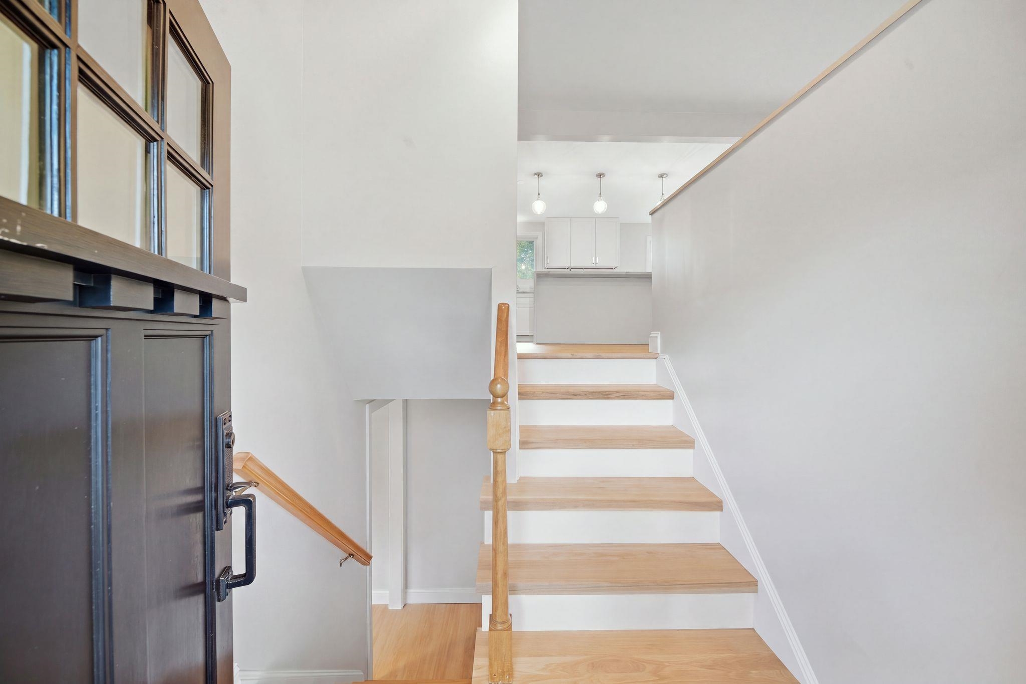 129 Hobbs Road