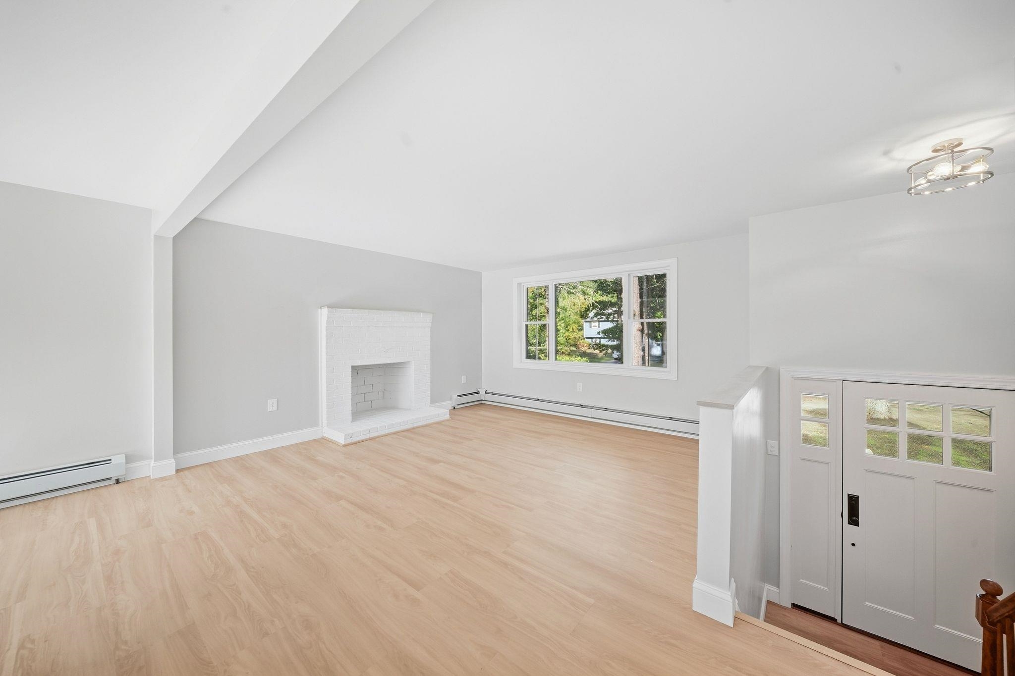 129 Hobbs Road