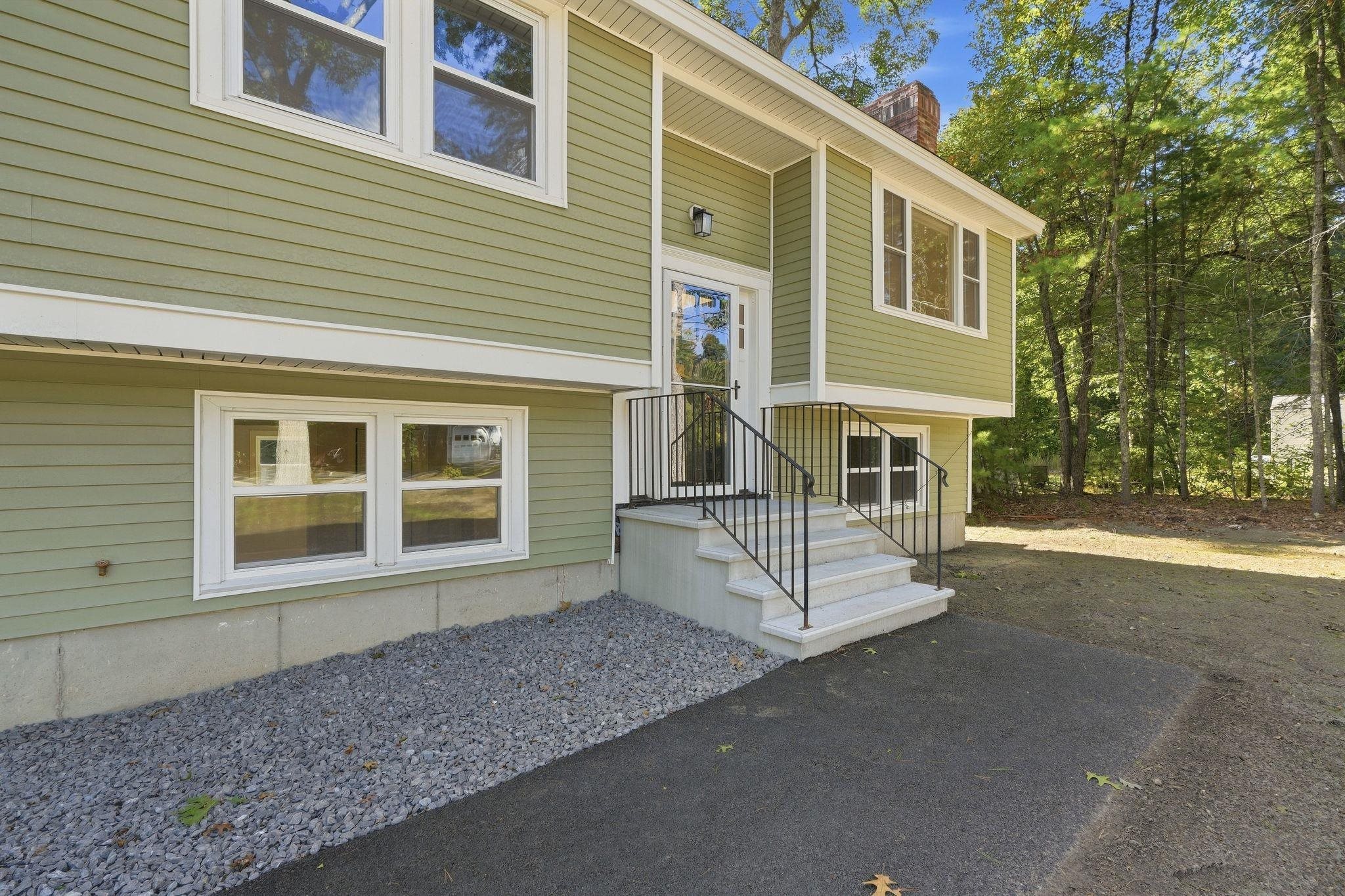 129 Hobbs Road
