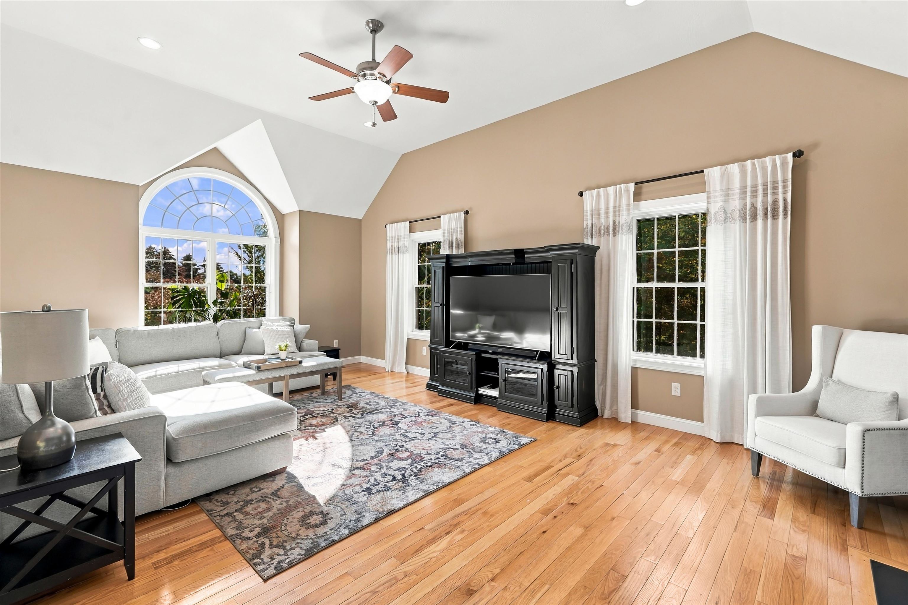 7 Porcupine Road