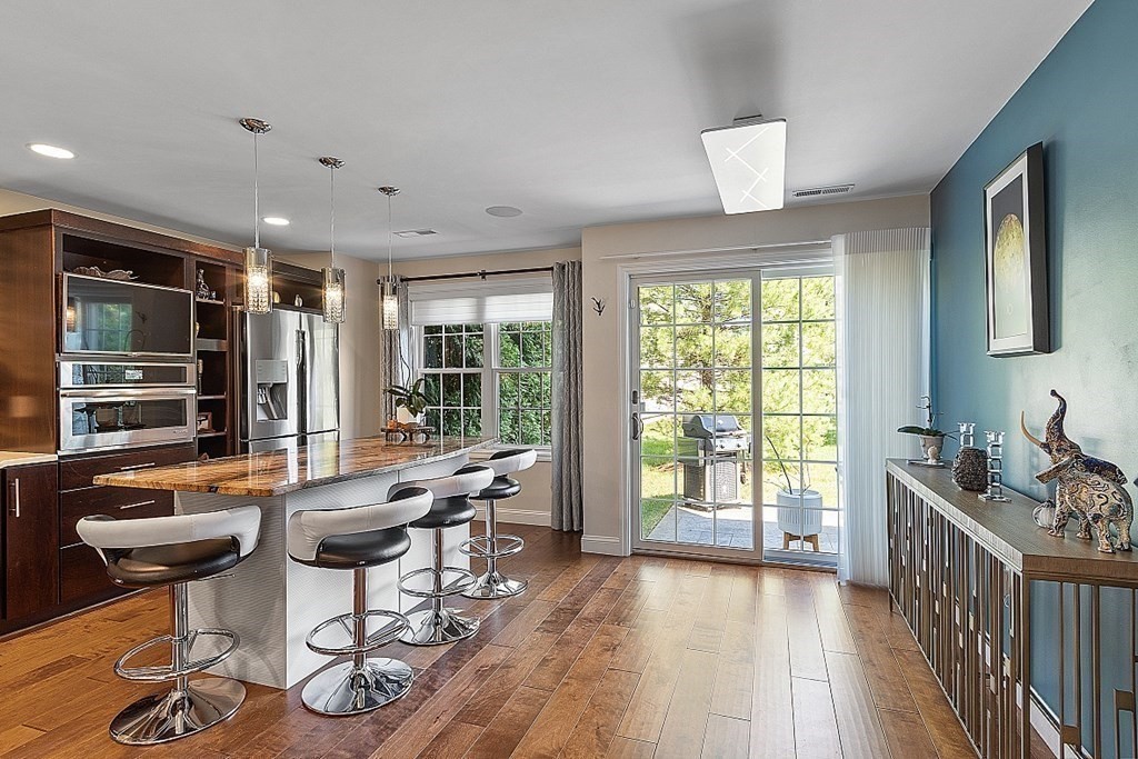 11 Hampton Circle # 11