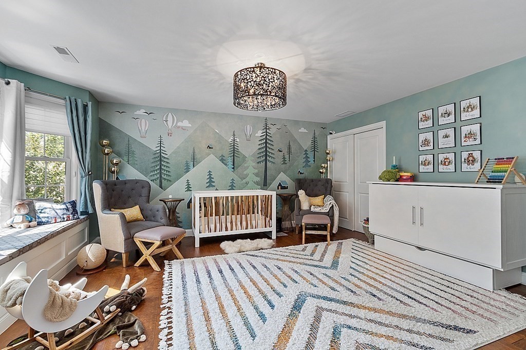 11 Hampton Circle # 11