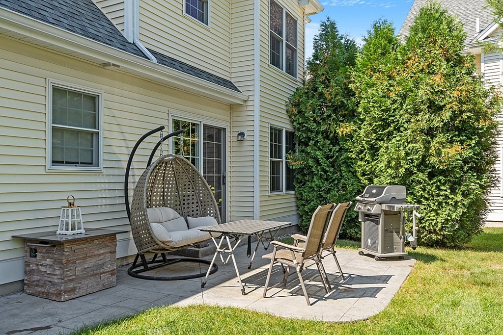 11 Hampton Circle # 11