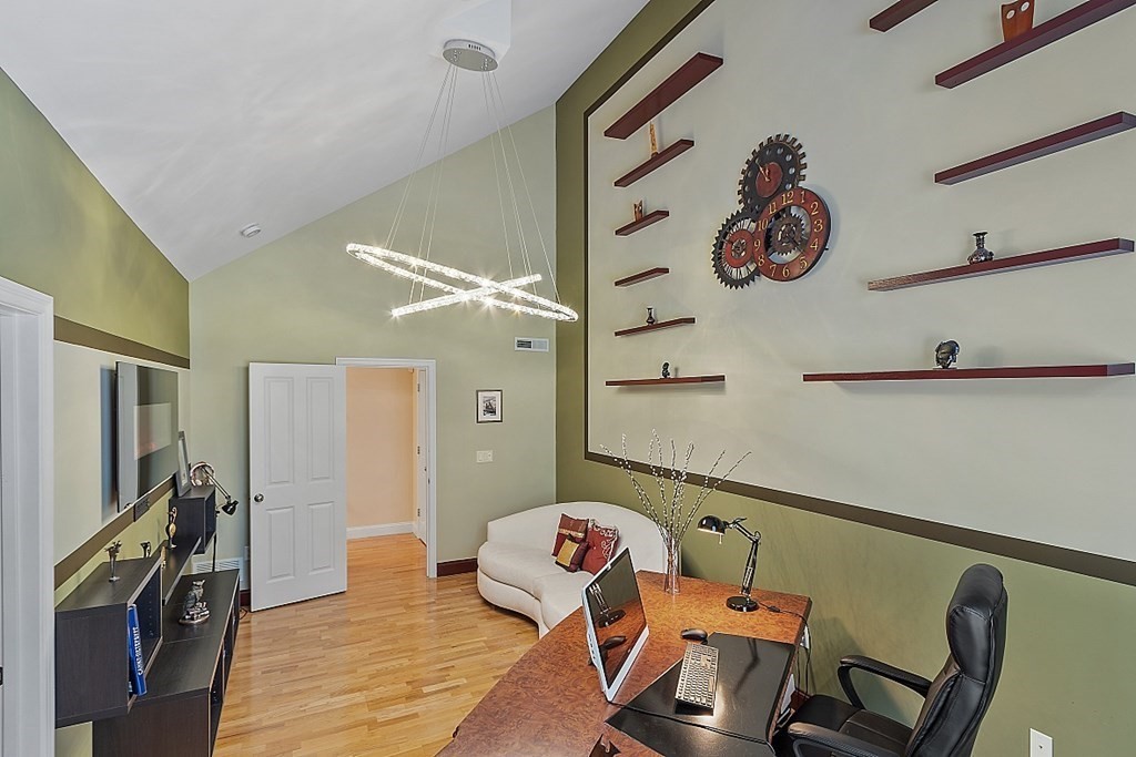 218 Rangeway Rd # 261