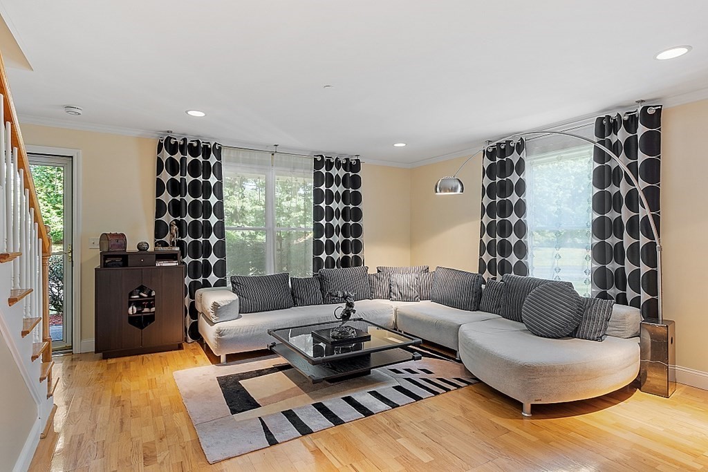 218 Rangeway Rd # 261