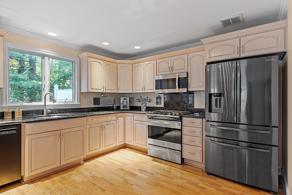 218 Rangeway Rd # 261