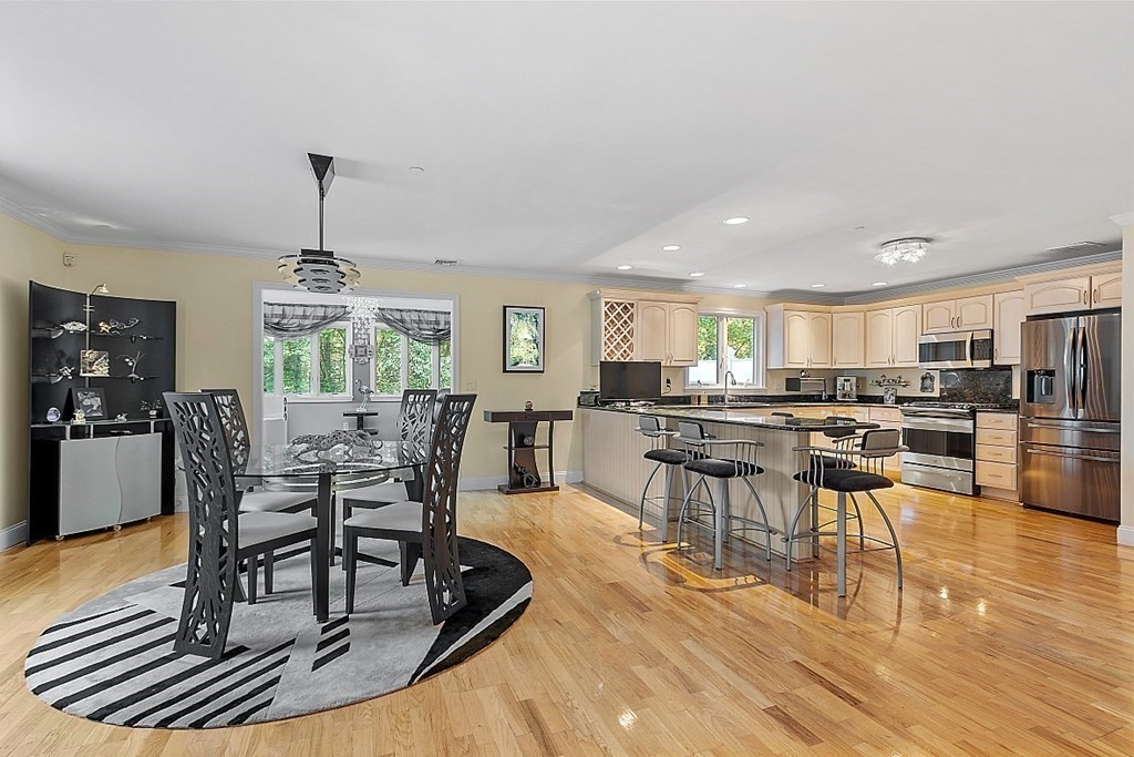 218 Rangeway Rd # 261