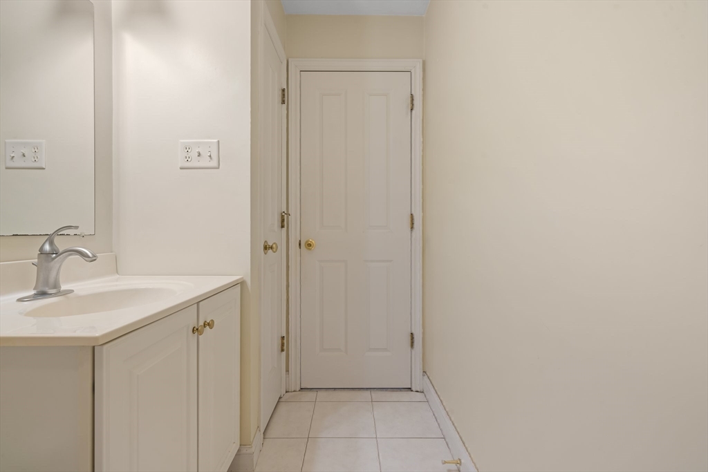 216 Rangeway Rd # 153