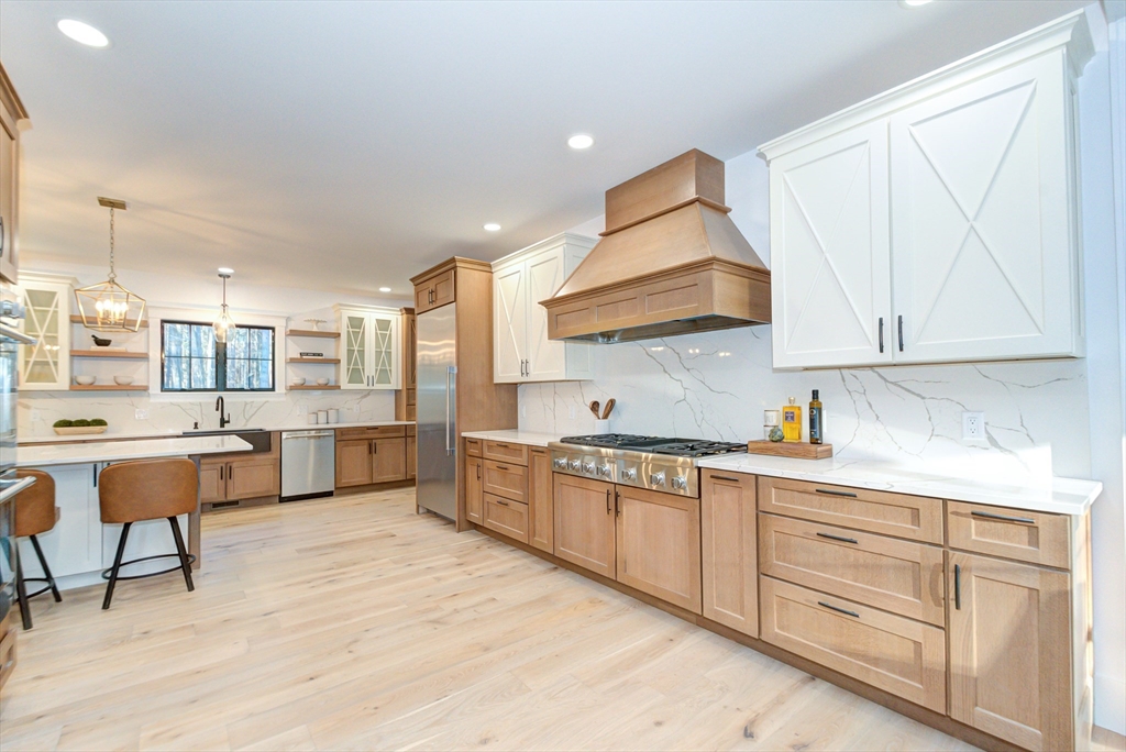 42 Bingham Rd